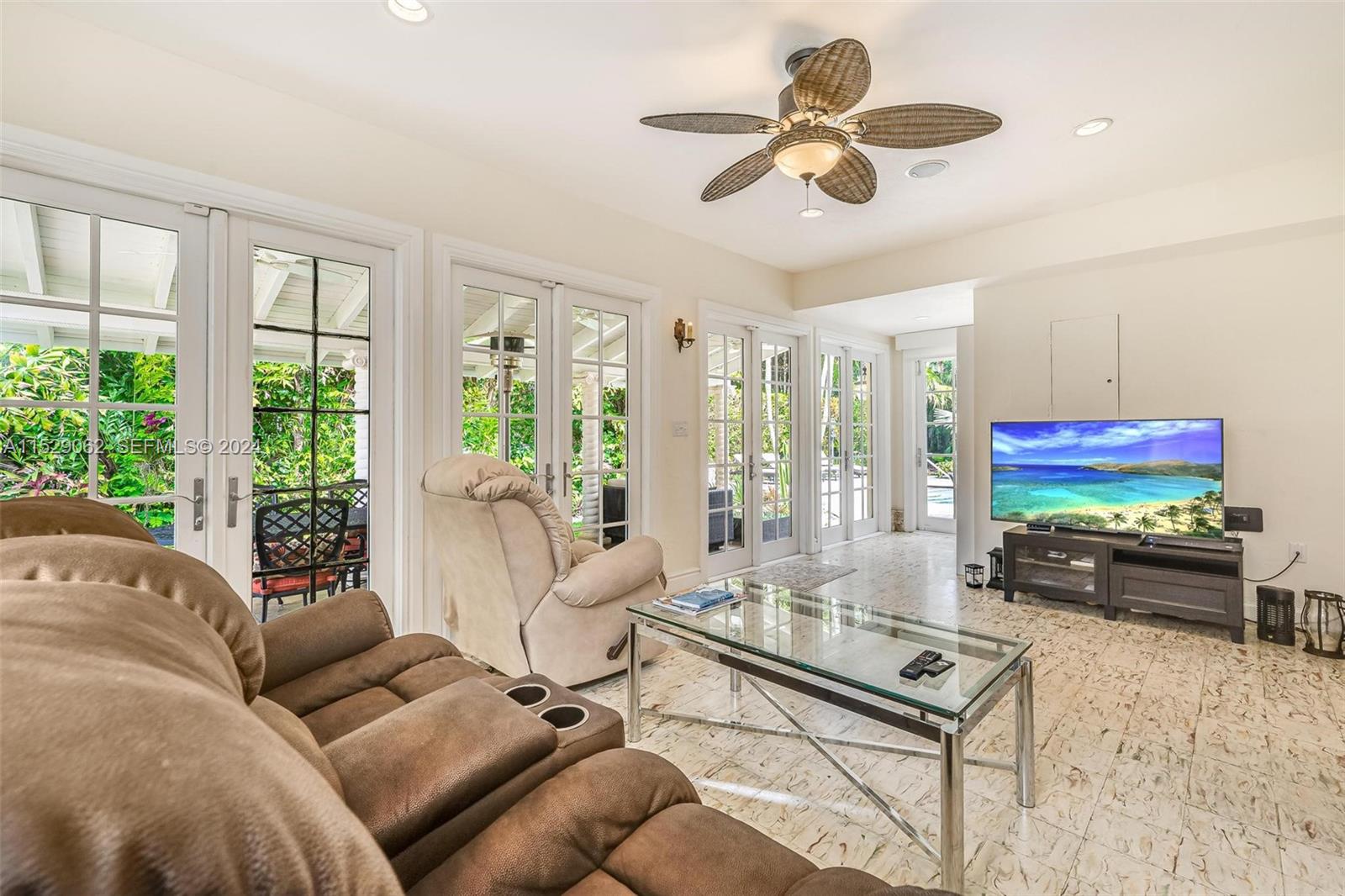469 NE 55th Street