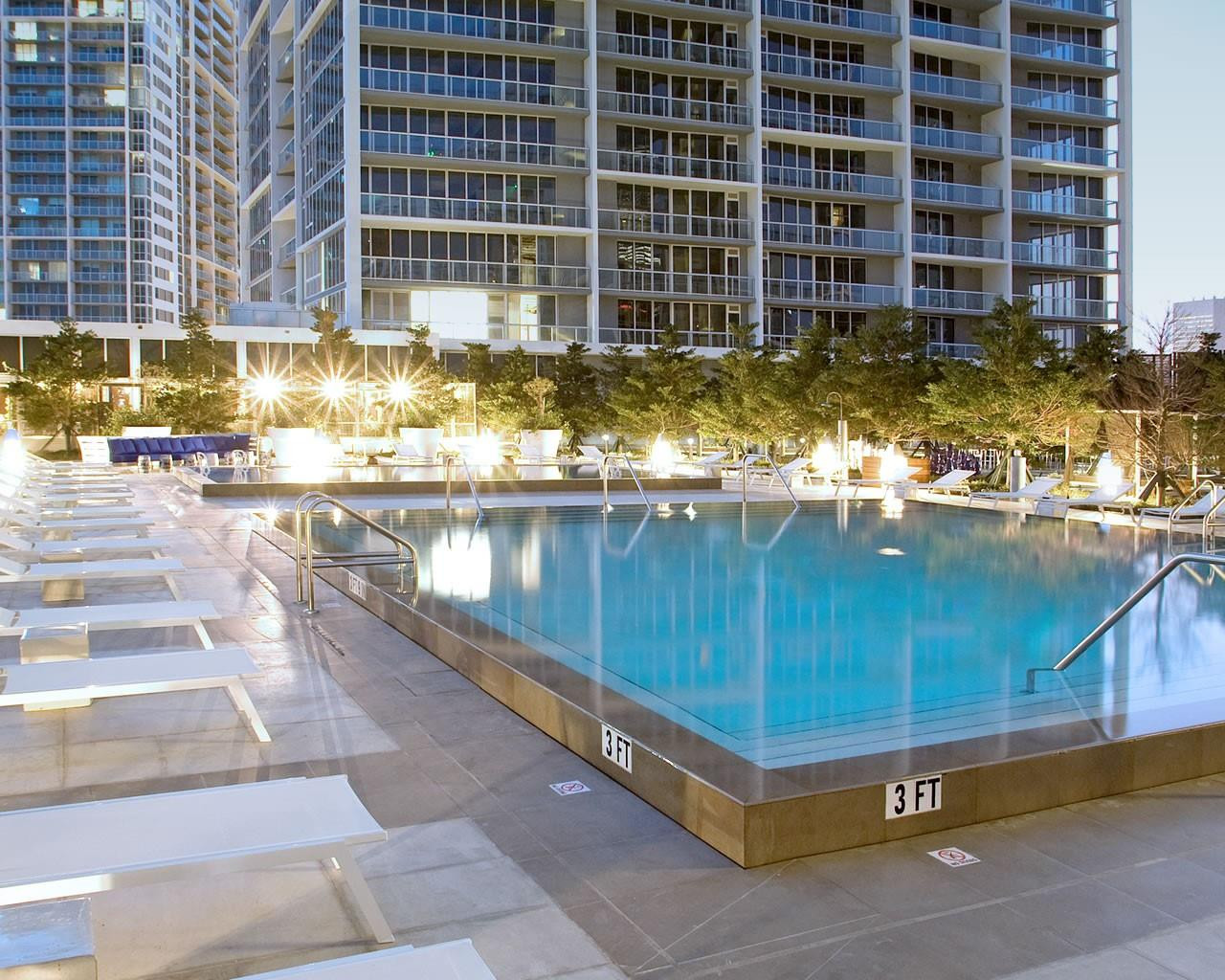 495 Brickell Avenue 5605