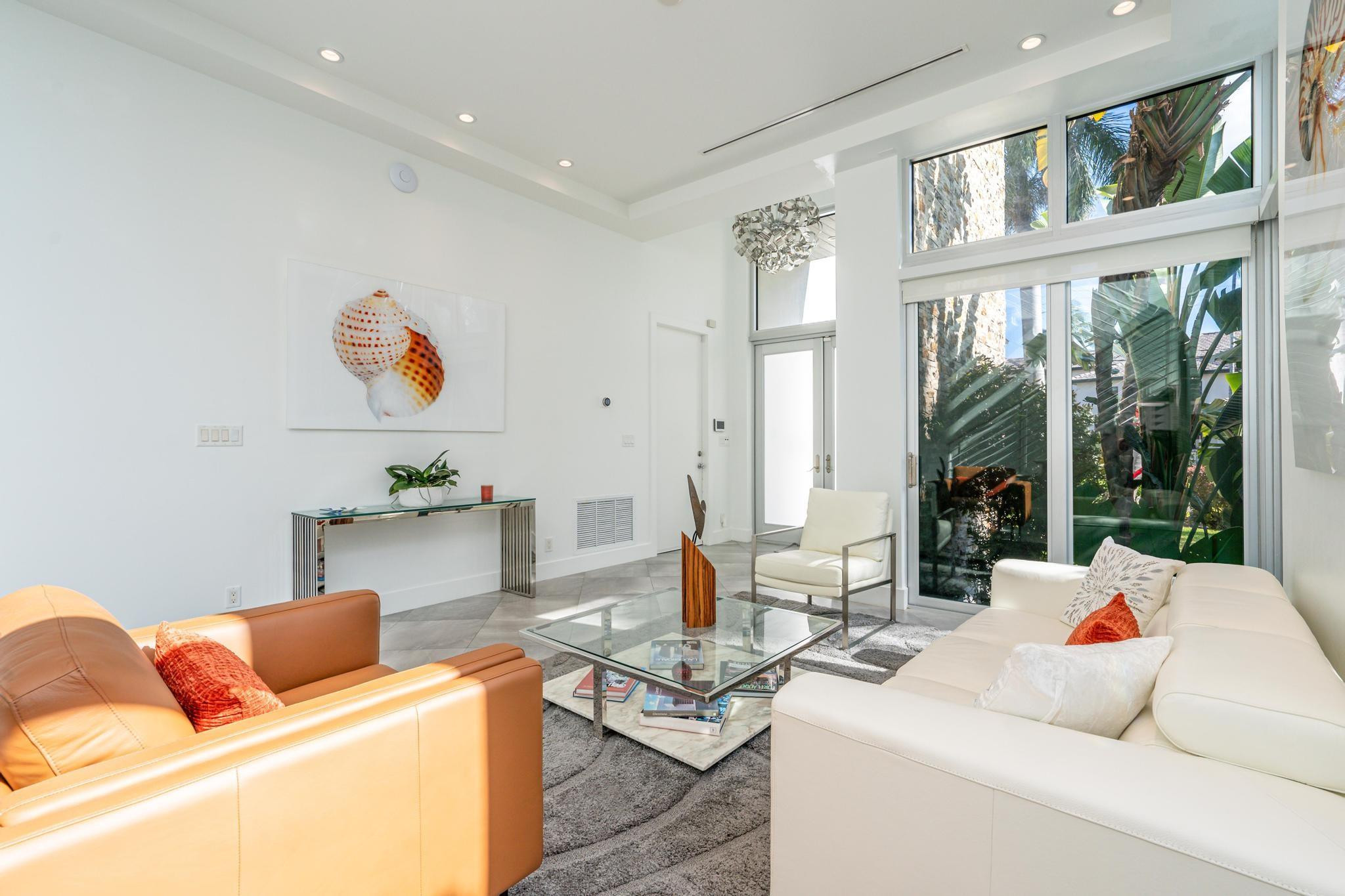 117 S Gordon Road