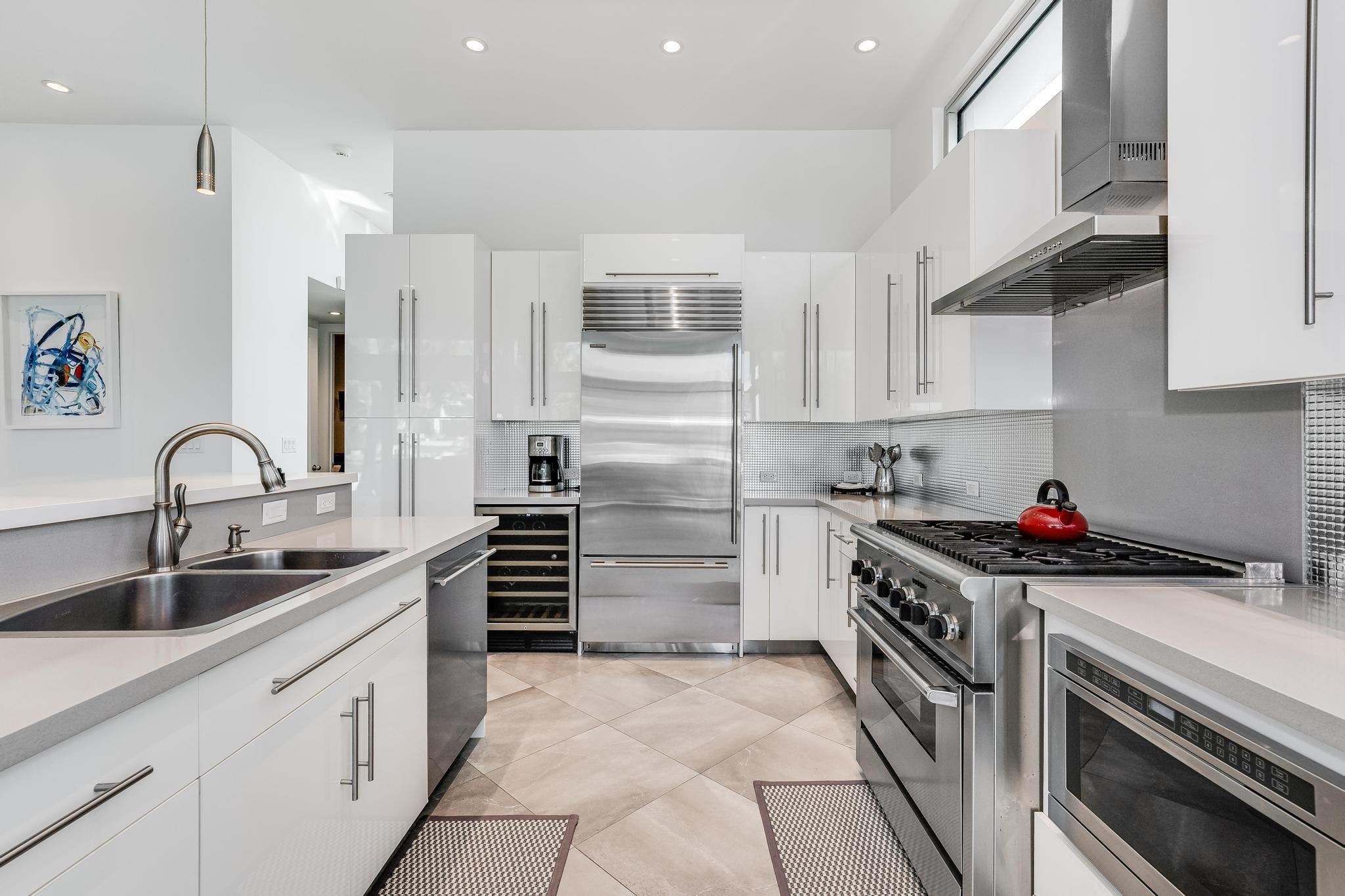 117 S Gordon Road