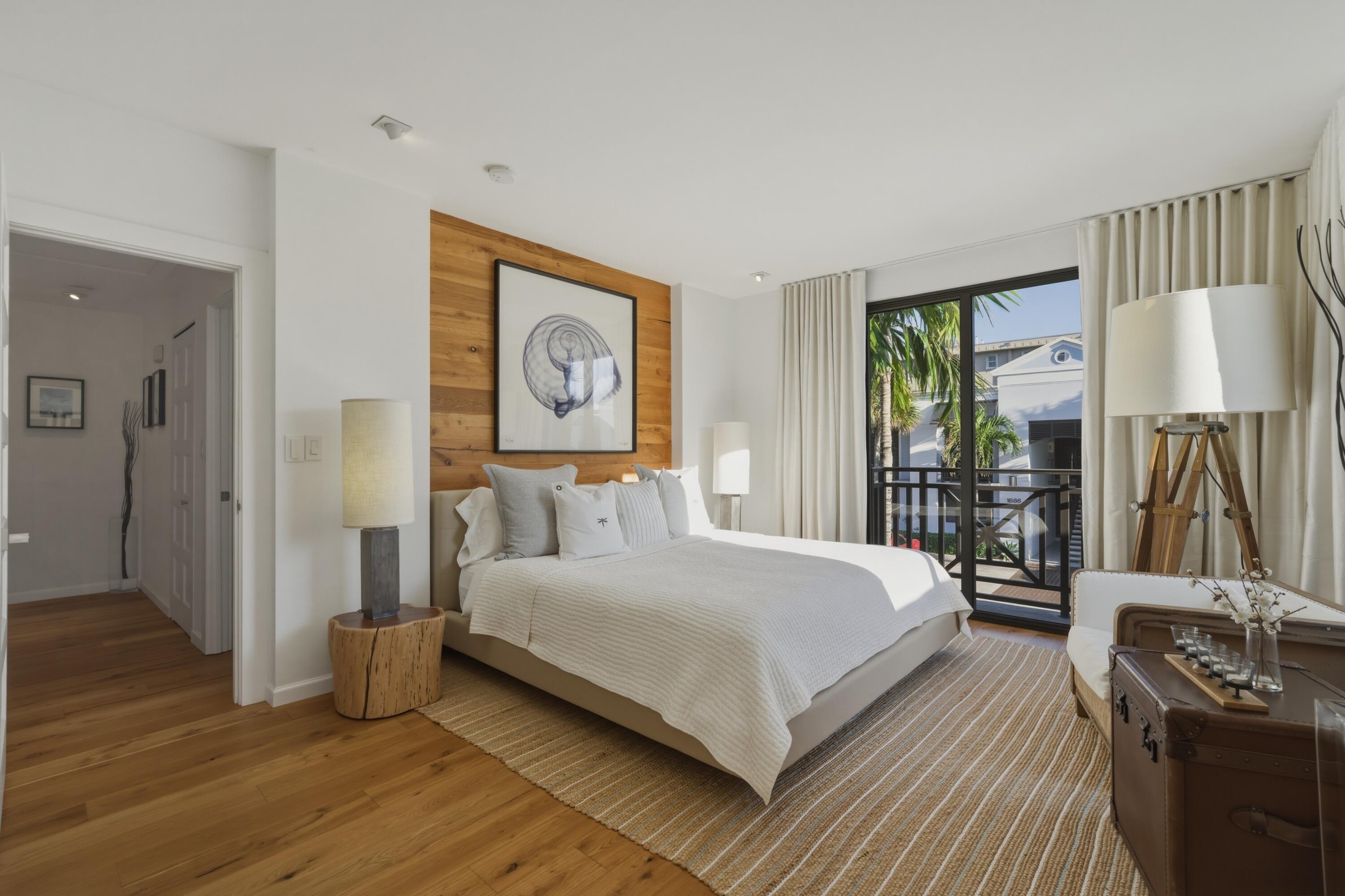 1676 S Ocean Lane 253