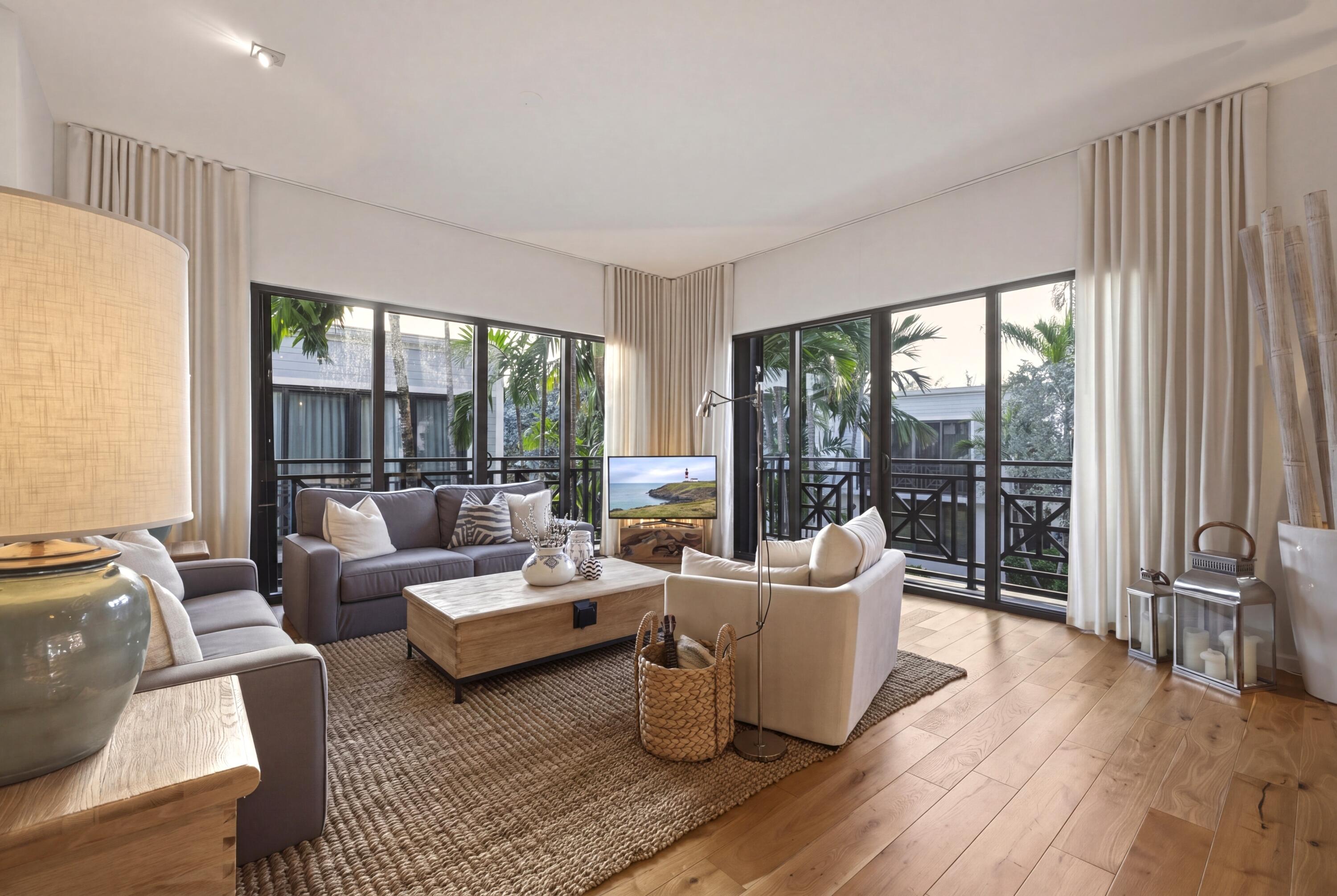 1676 S Ocean Lane 253