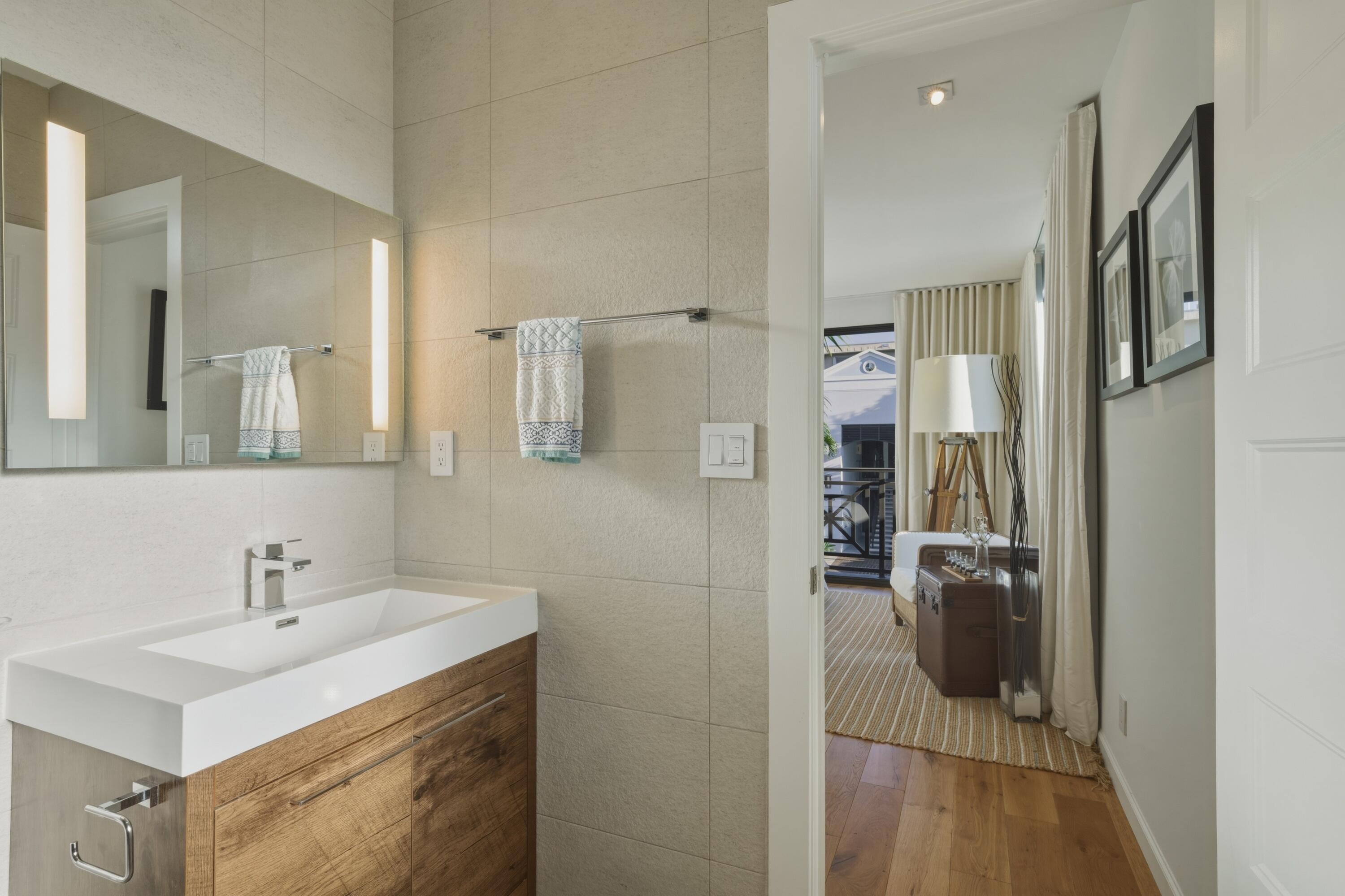 1676 S Ocean Lane 253