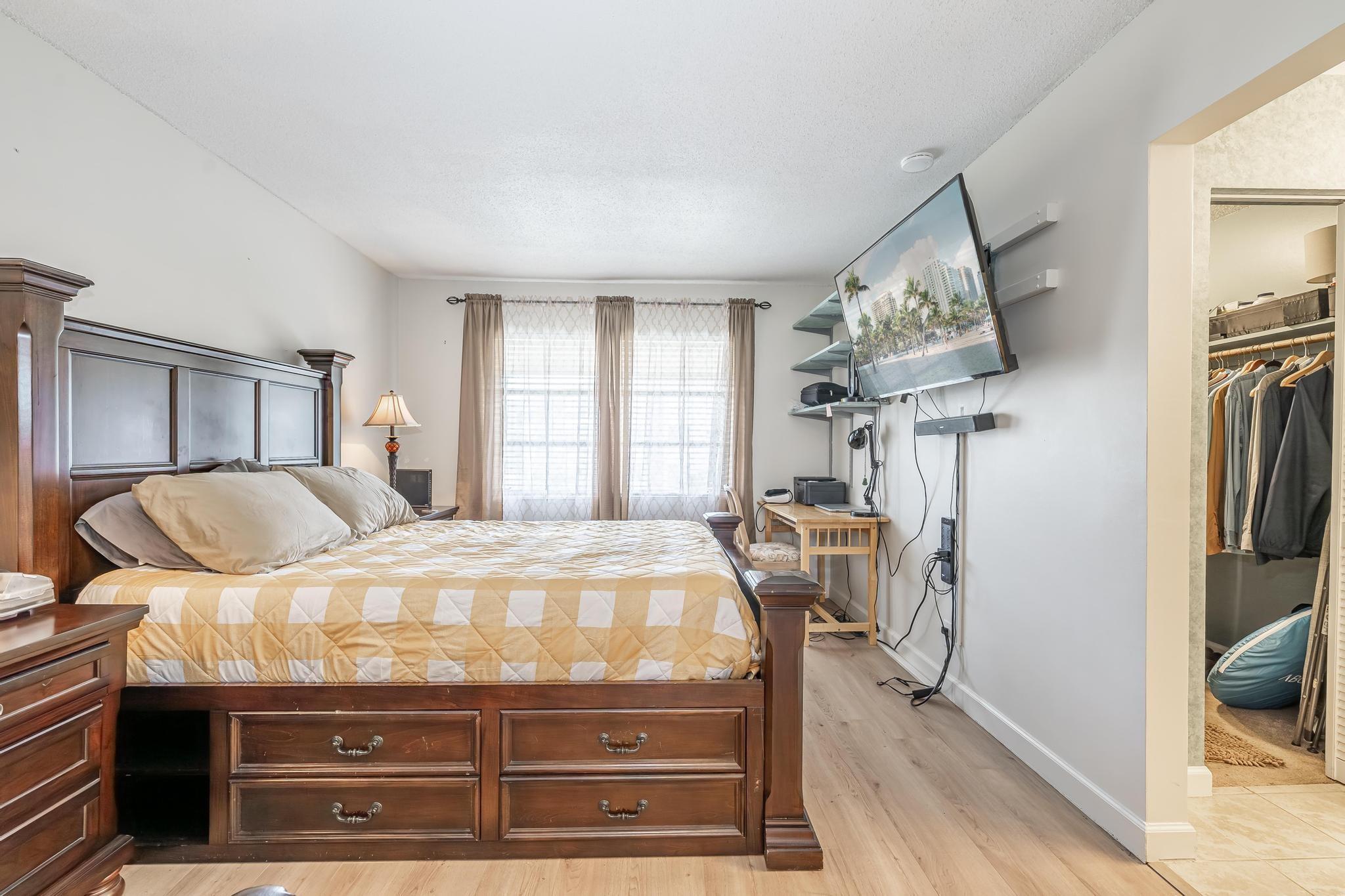 2901 NW 47th Ter 340B