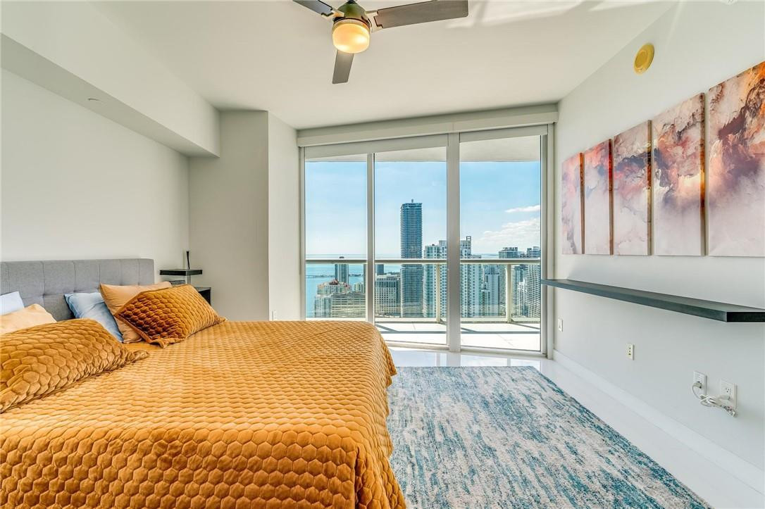 495 Brickell Ave 5605