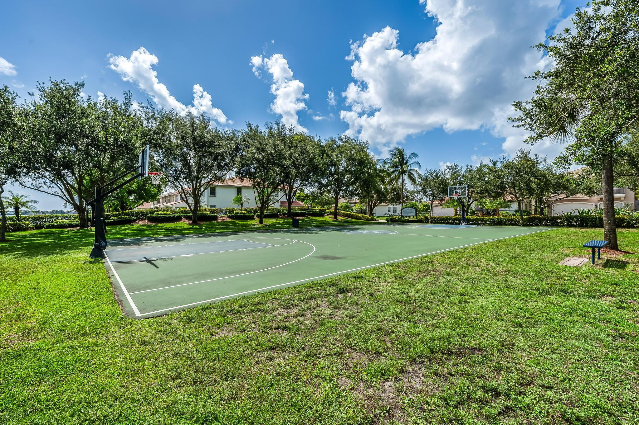 17599 SW 54th St