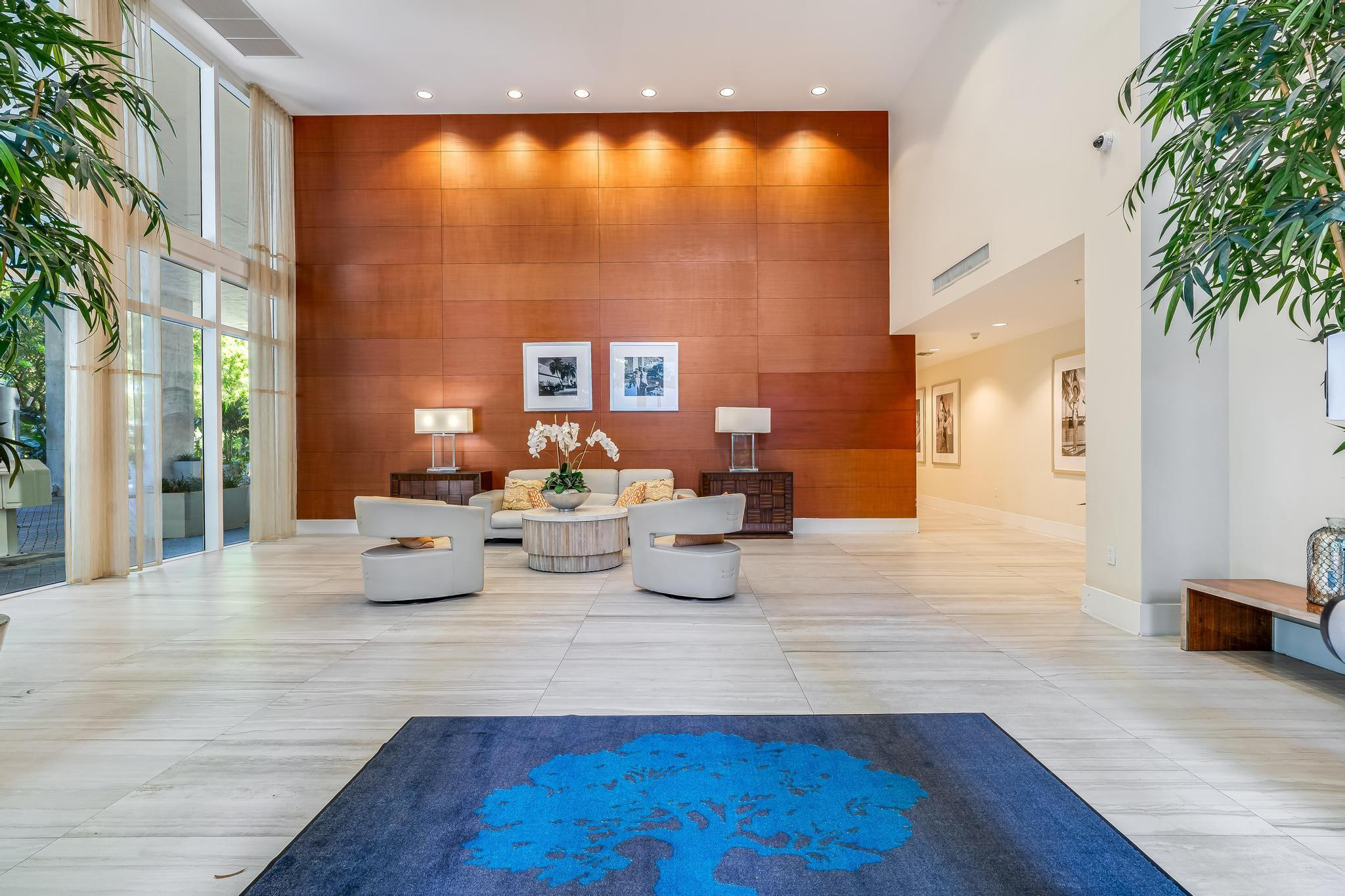 1871 NW South River Dr 702