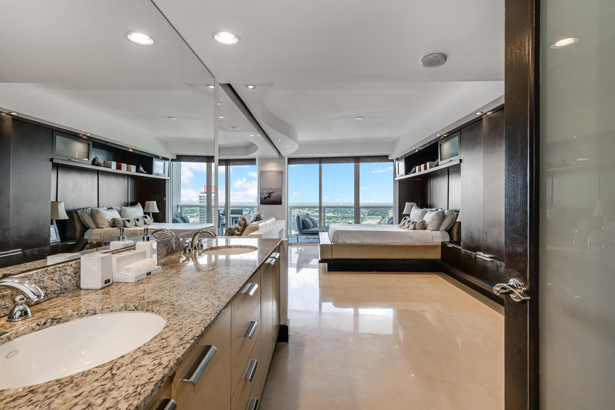 1800 S Ocean Dr 3109