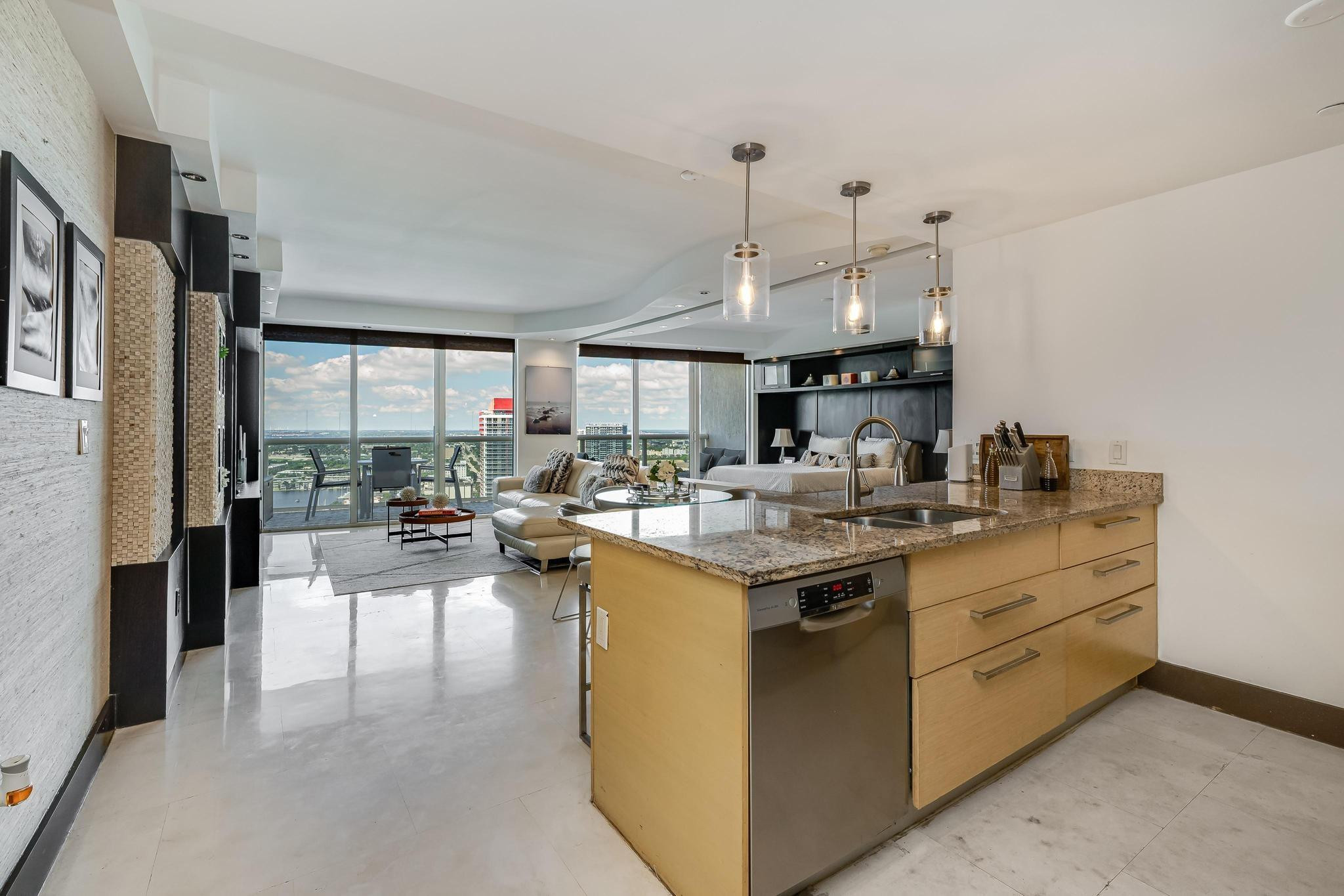 1800 S Ocean Dr 3109