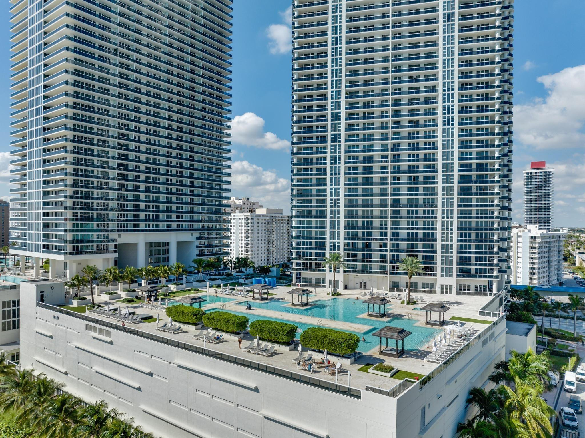 1800 S Ocean Dr 3109