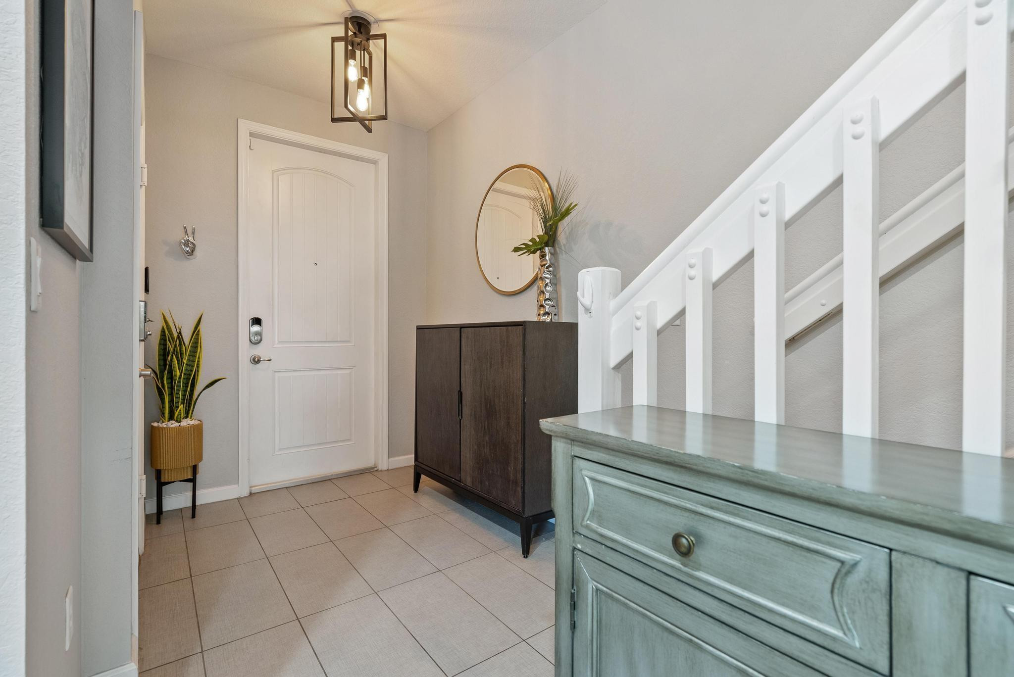 4228 N Dixie Hwy 108