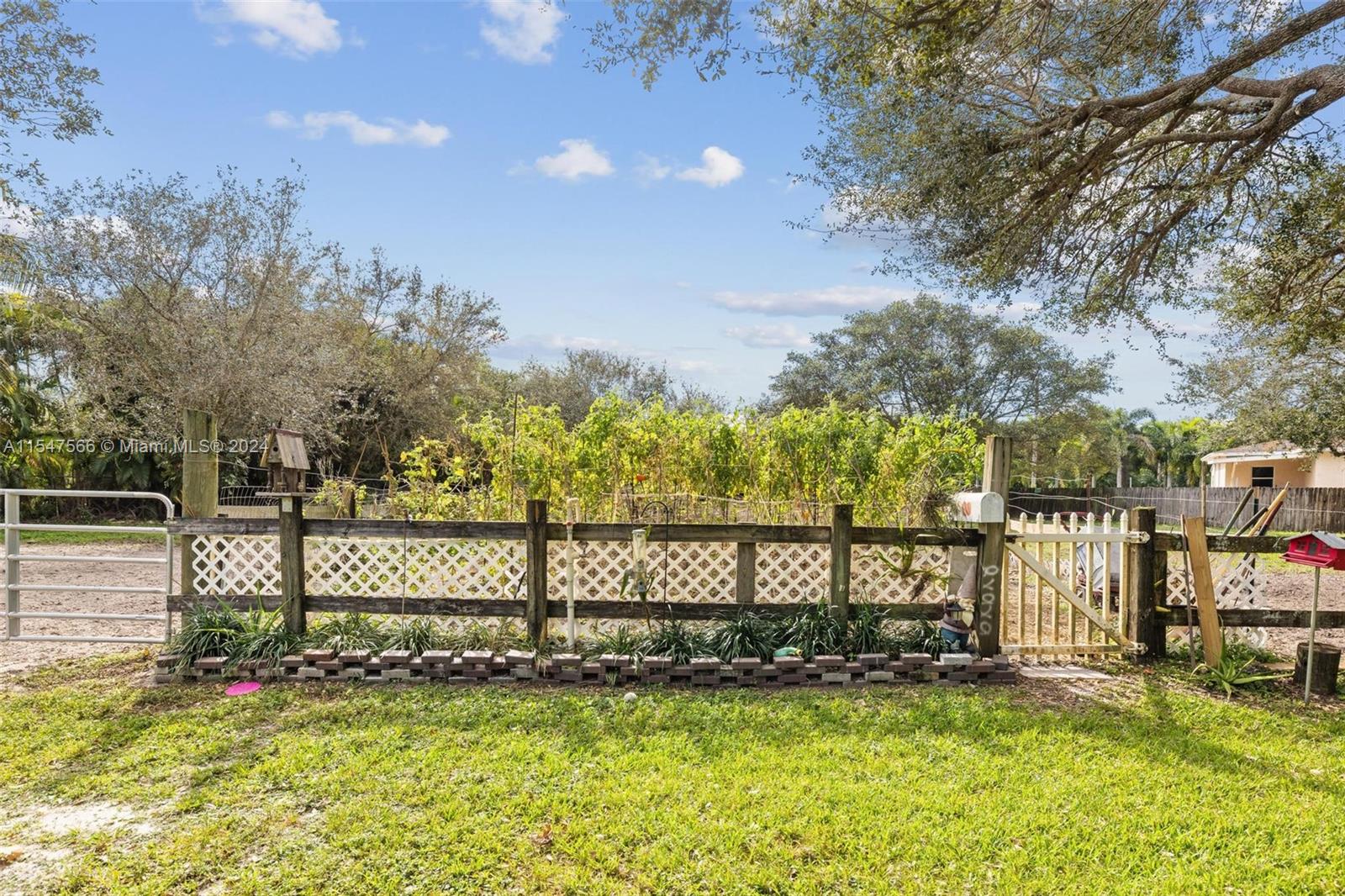 3125 SW 144th Ter