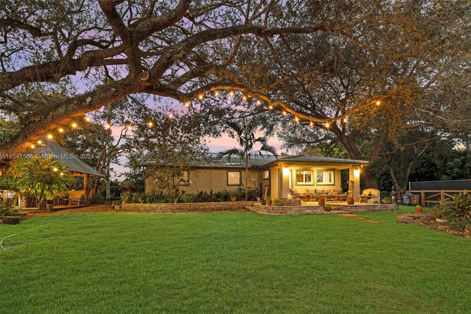 3125 SW 144th Ter