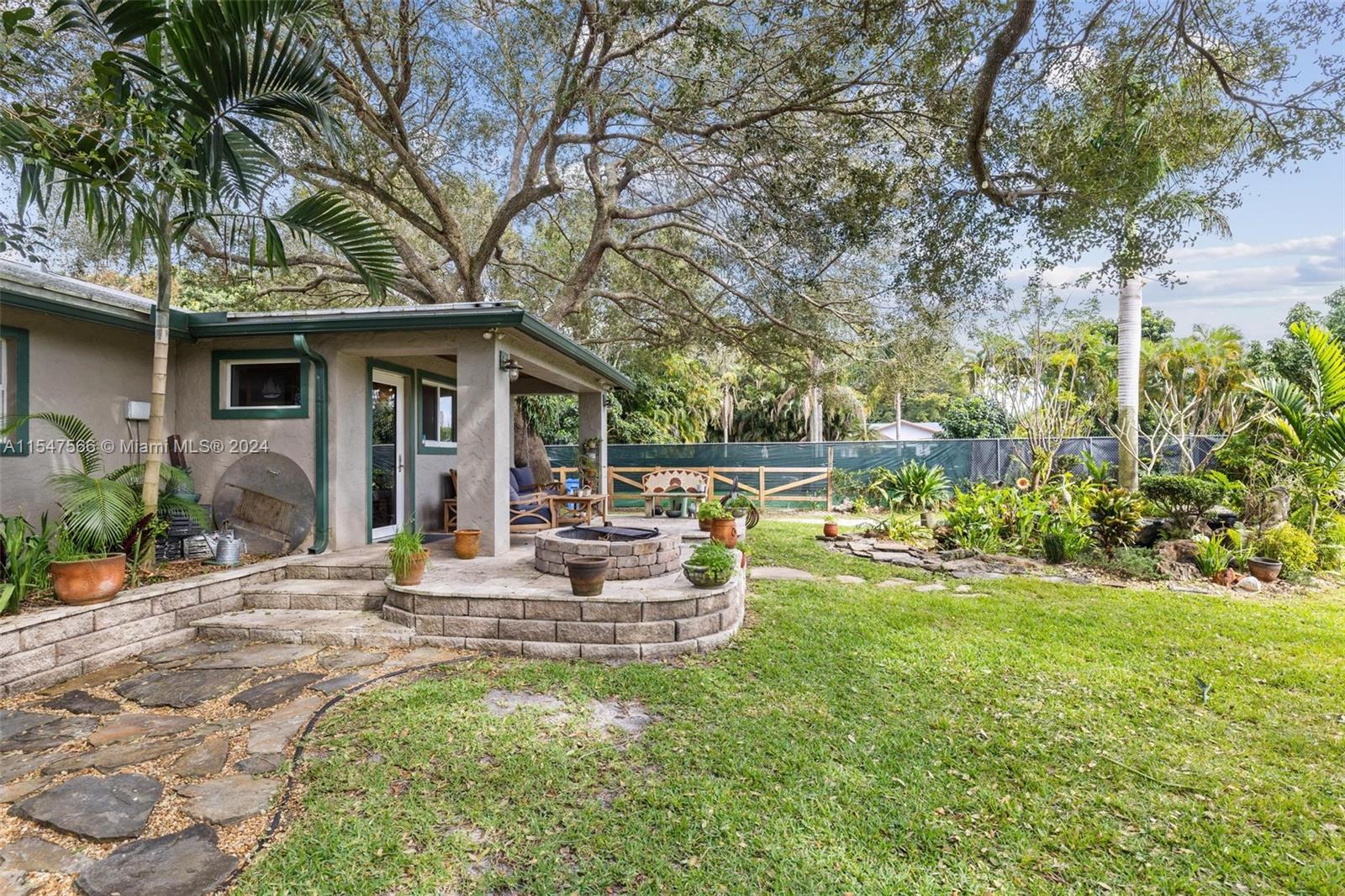 3125 SW 144th Ter