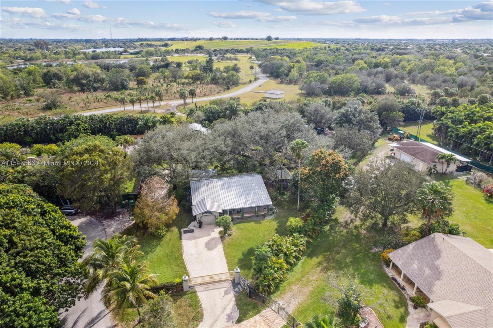 3125 SW 144th Ter
