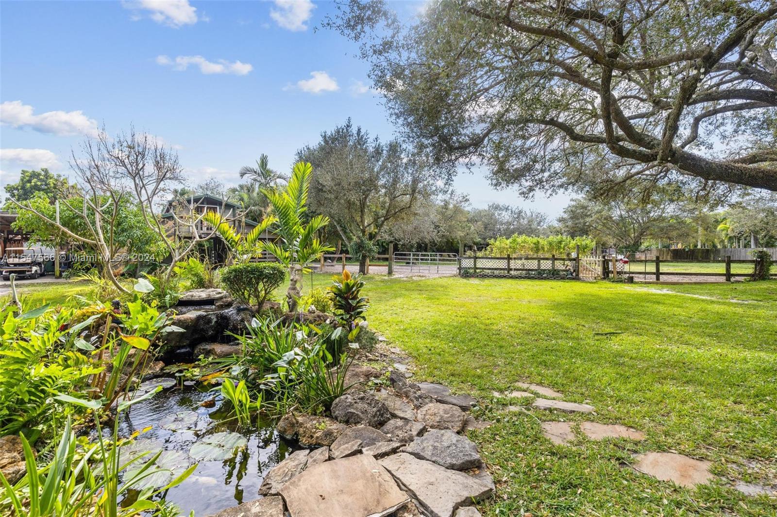 3125 SW 144th Ter