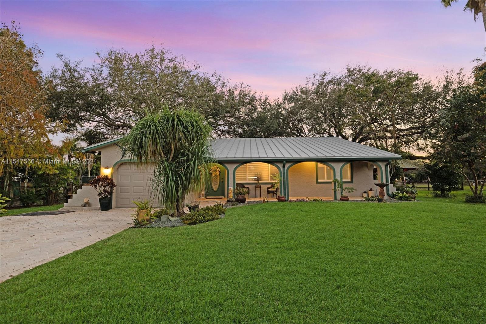 3125 SW 144th Ter