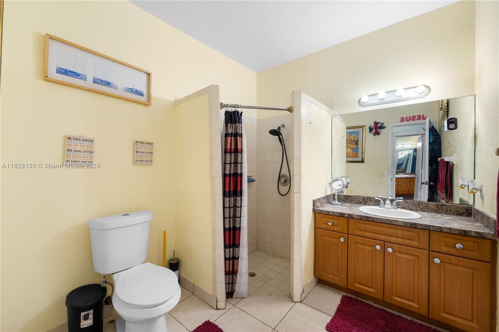 2431 SW 82nd Ter