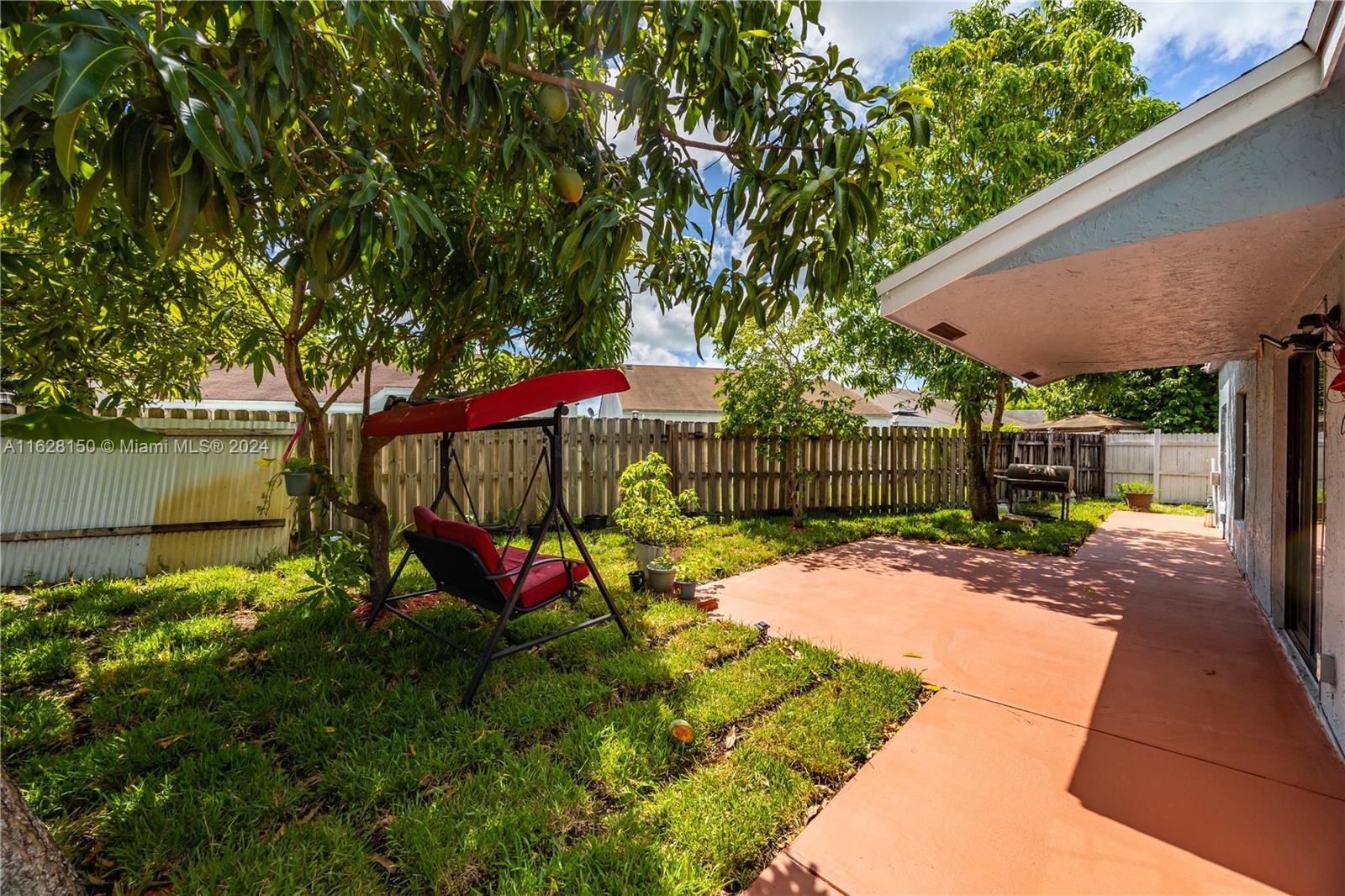 2431 SW 82nd Ter
