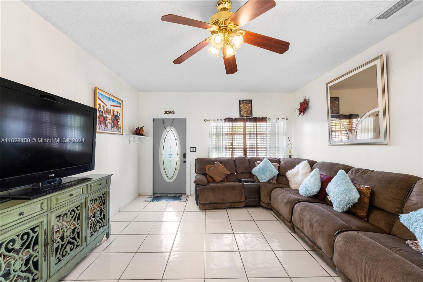 2431 SW 82nd Ter