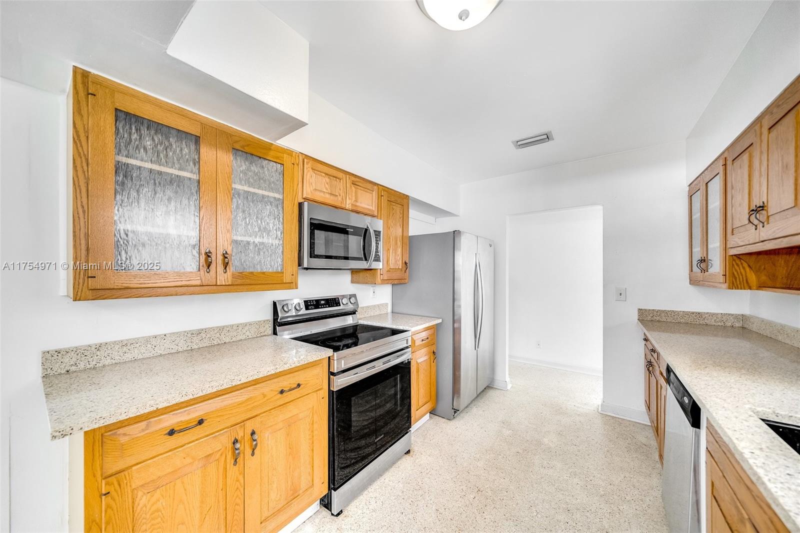 209 SW 18th Ave