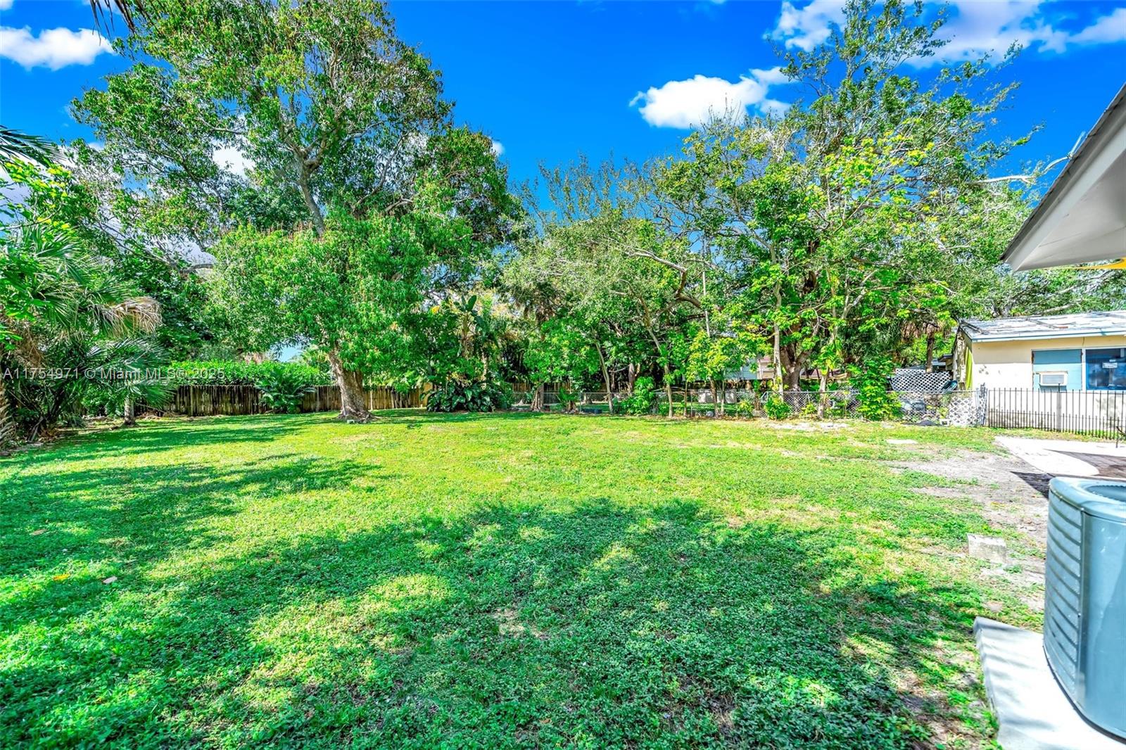 209 SW 18th Ave