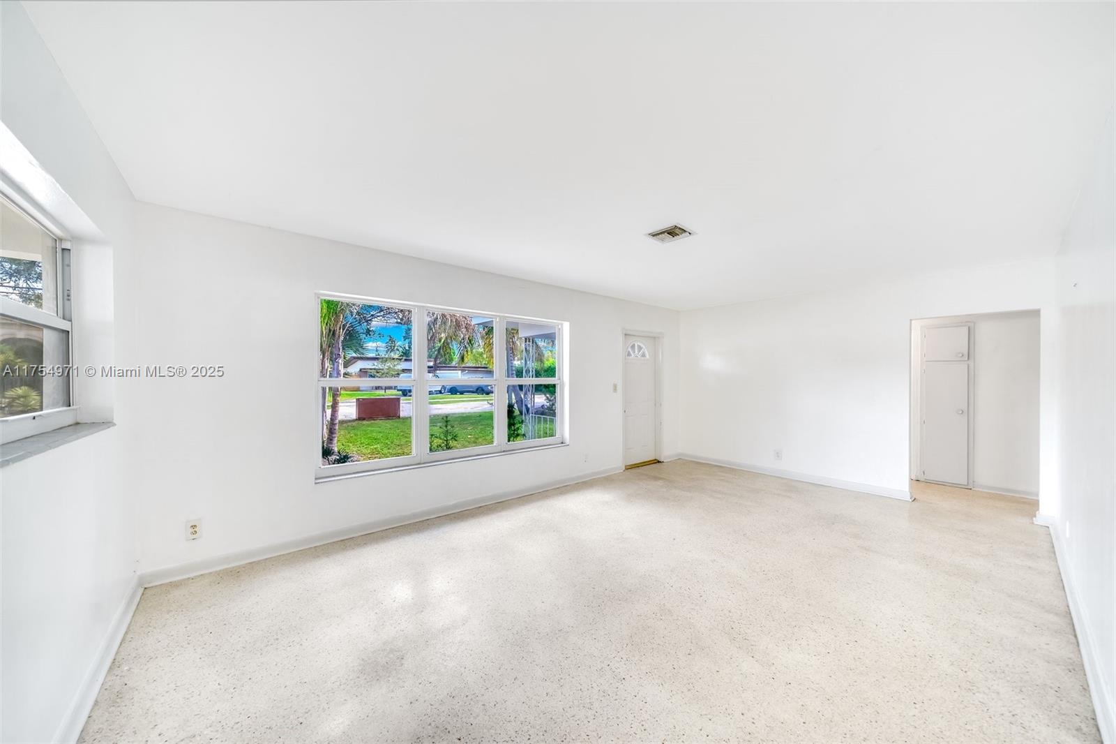 209 SW 18th Ave