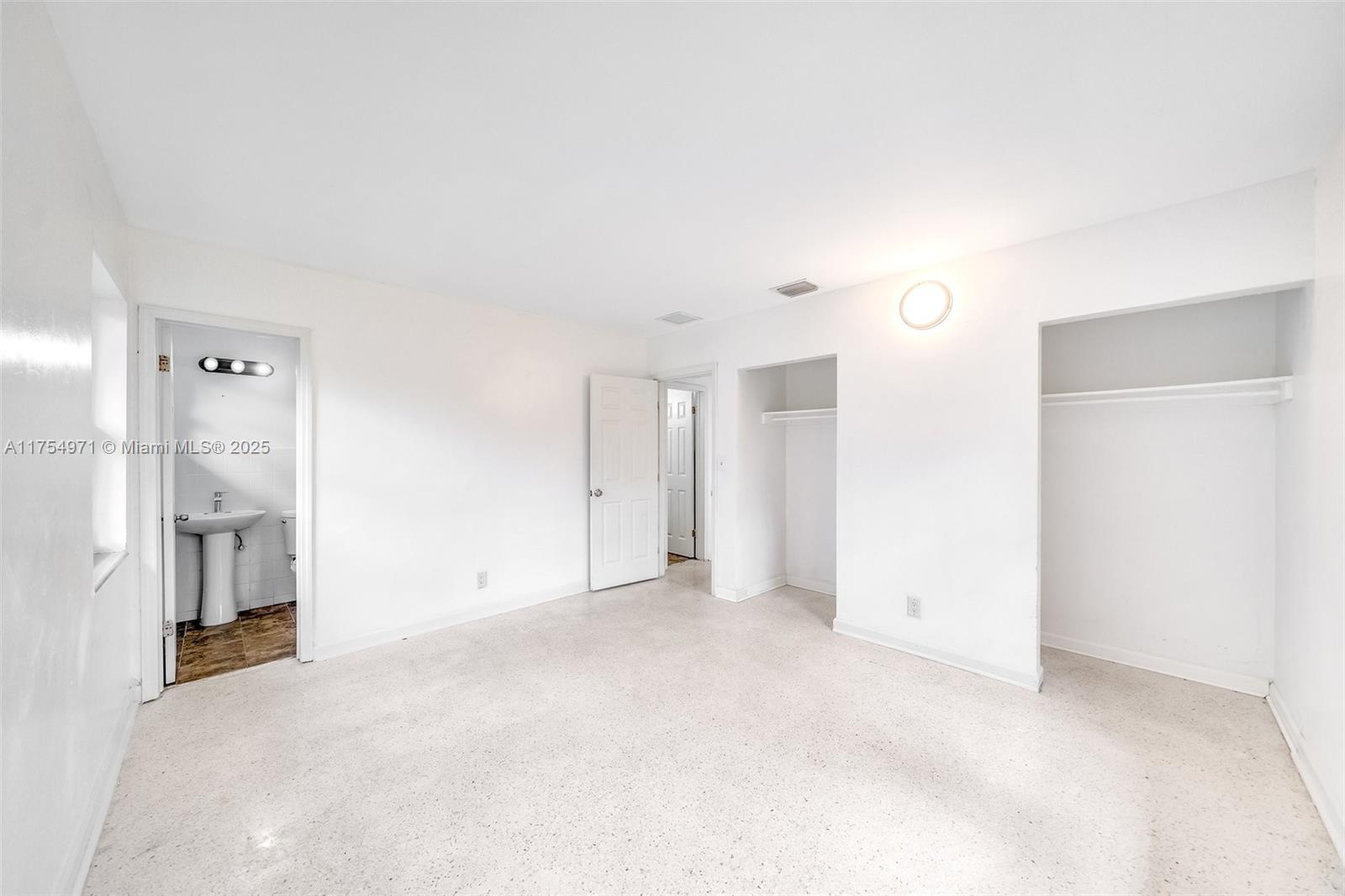 209 SW 18th Ave