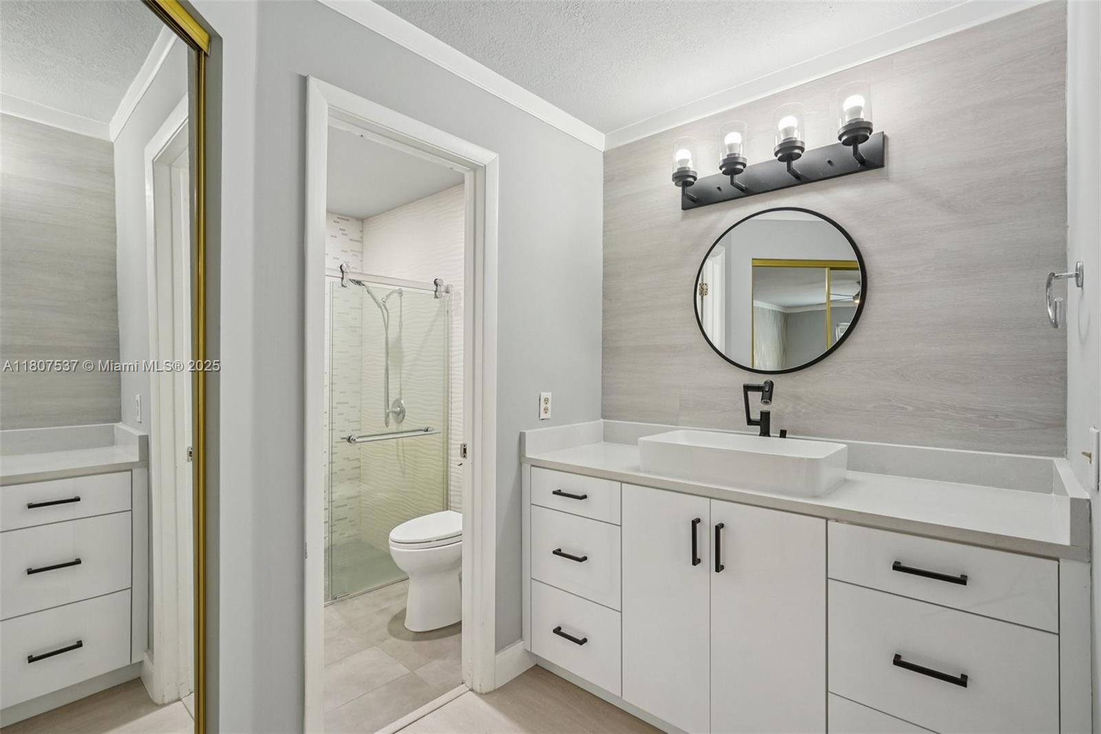 731 Briarwood Ter