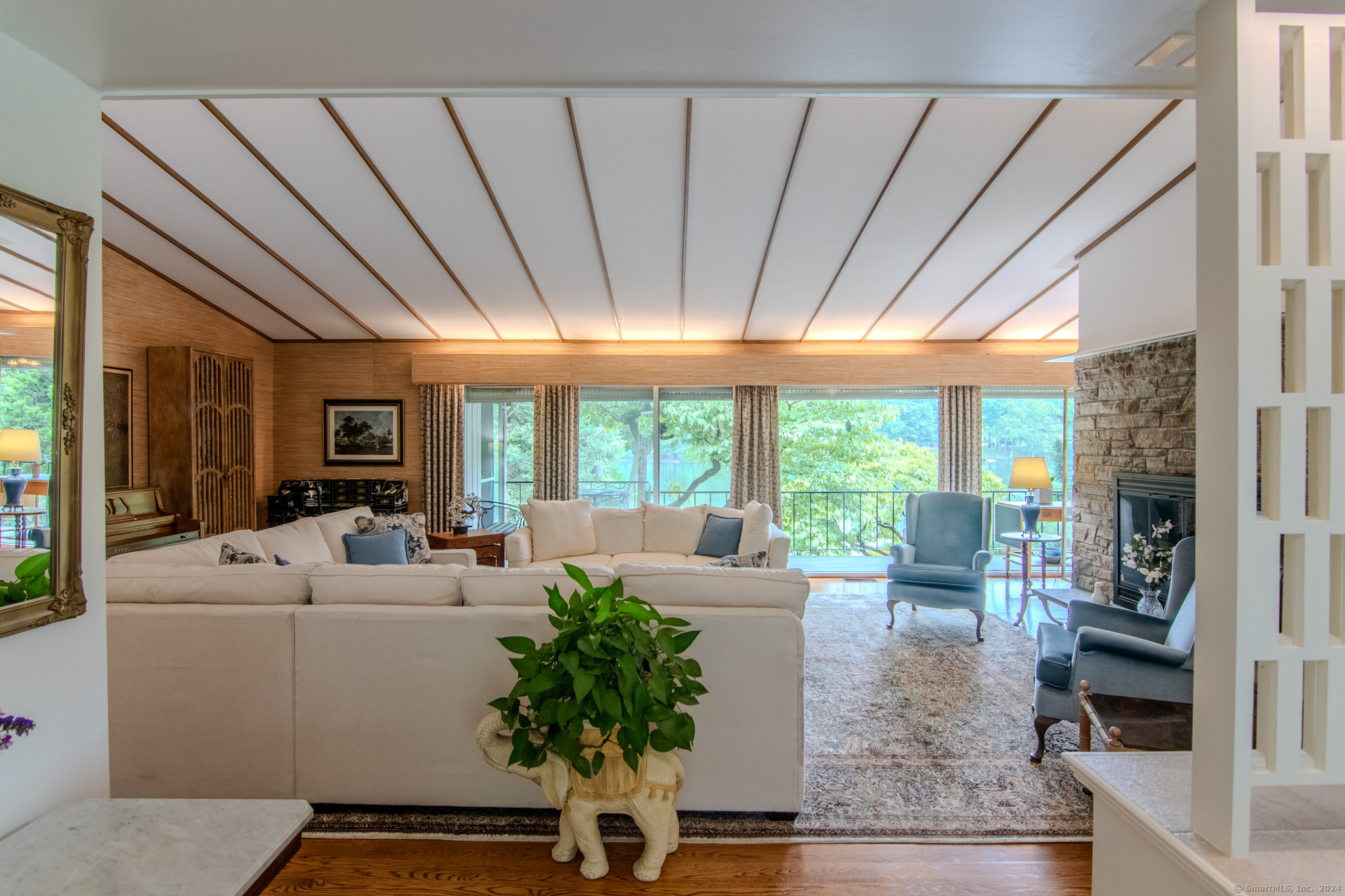 184 Woodpond Road