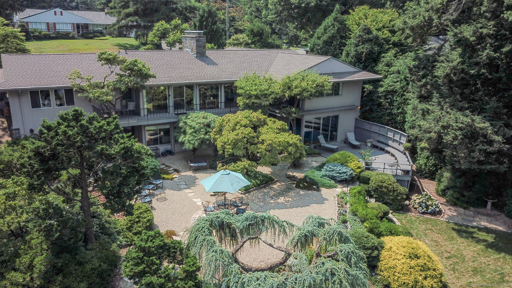 184 Woodpond Road