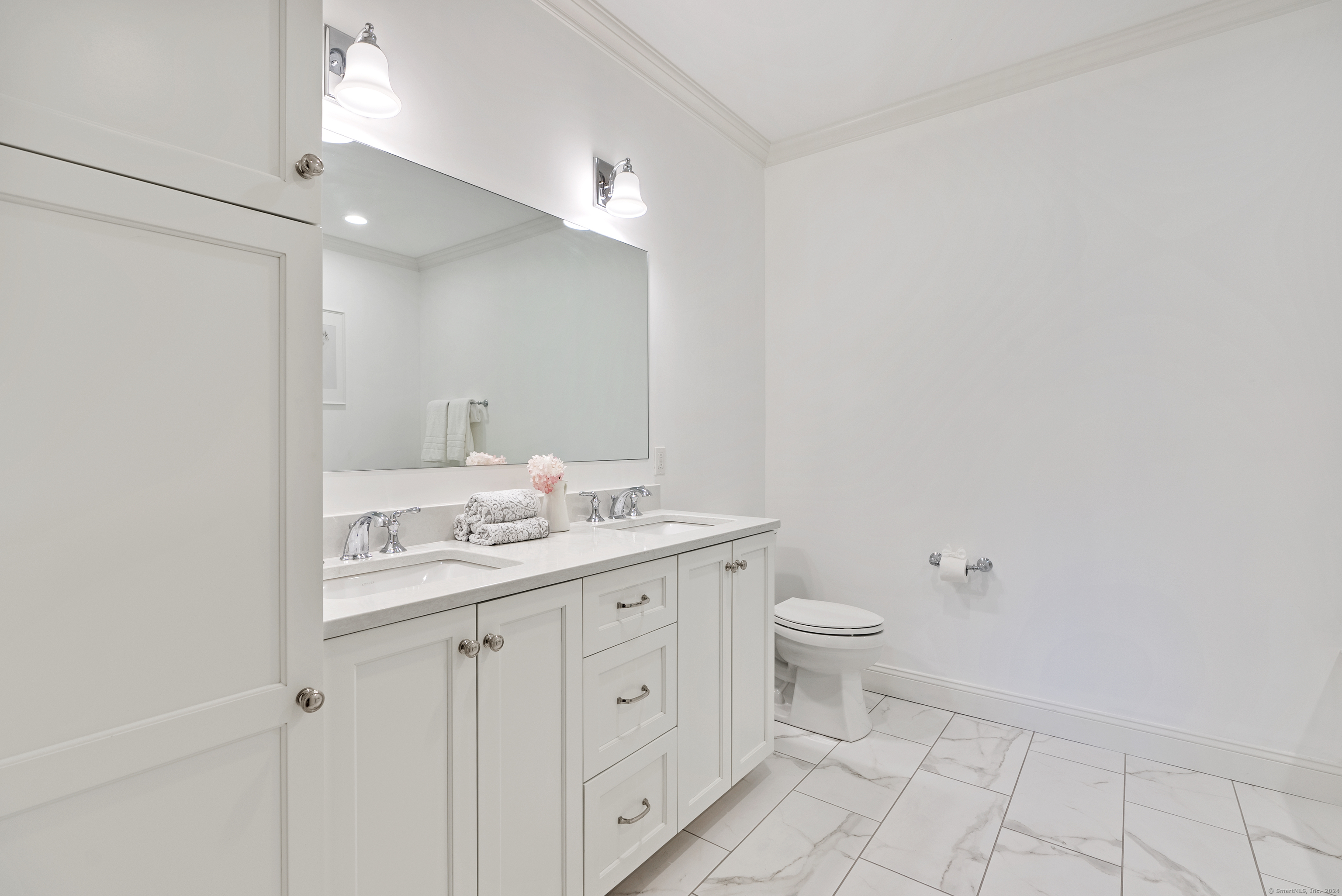 788 Avenue APT 104