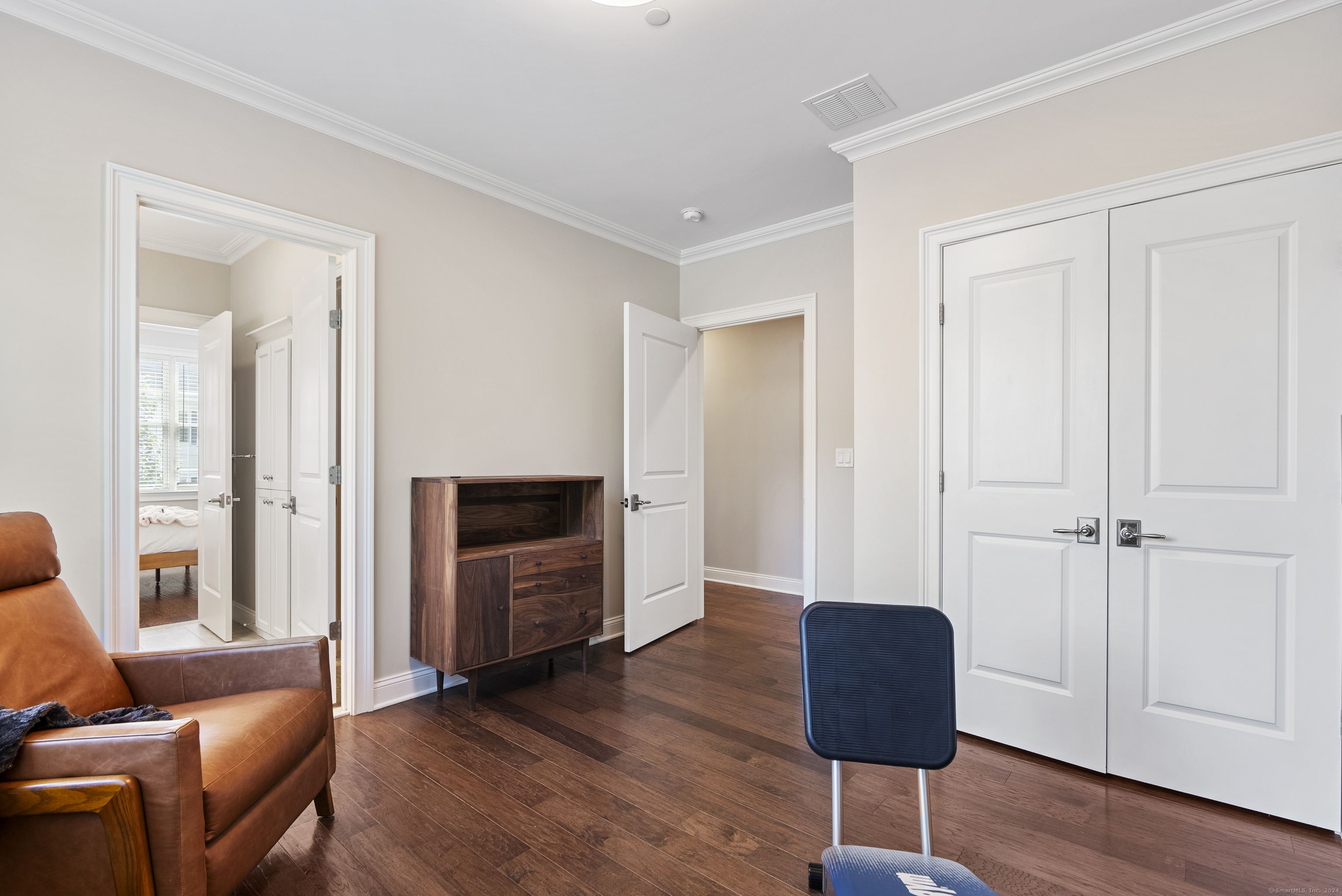 788 Avenue APT 104