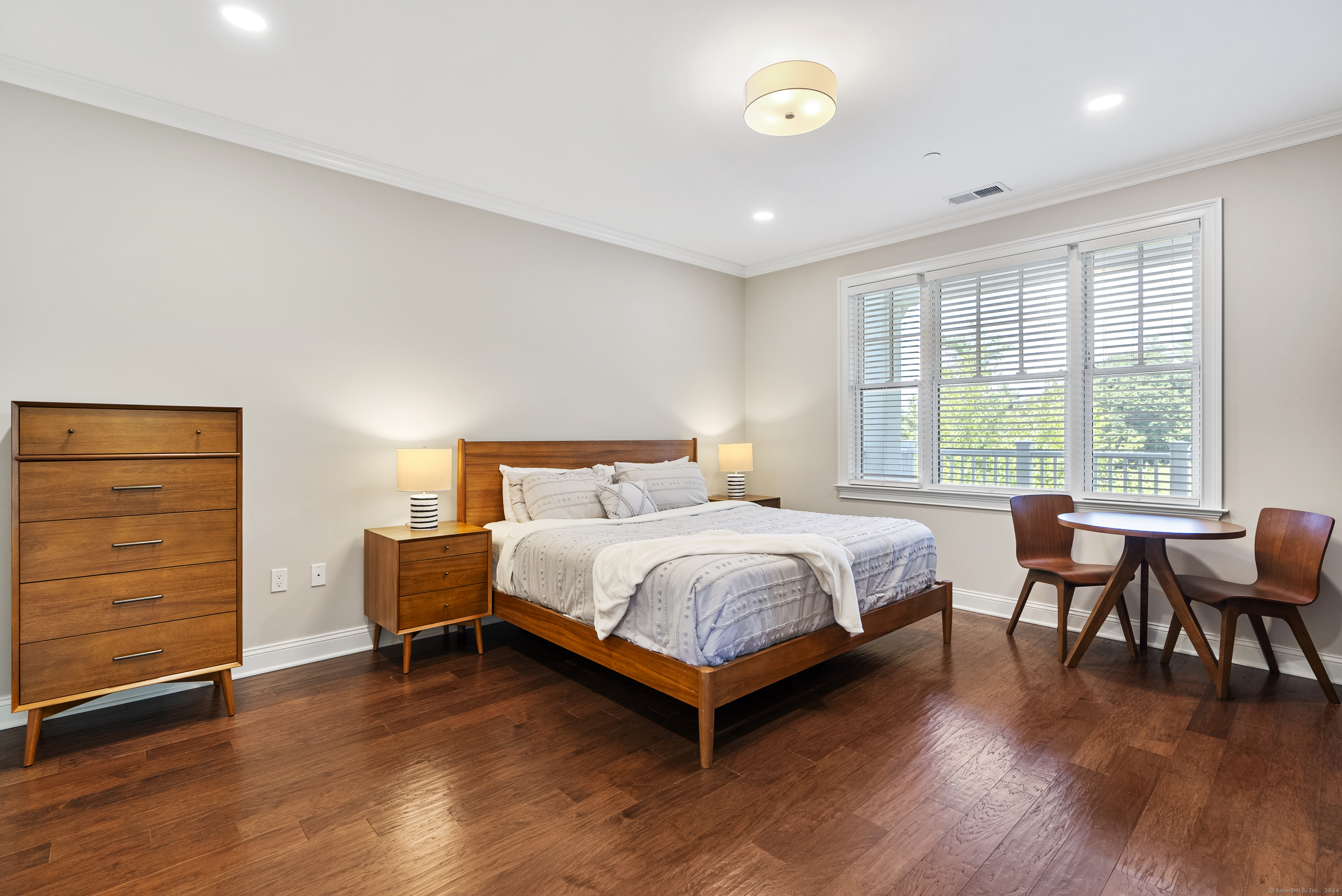 788 Avenue APT 104