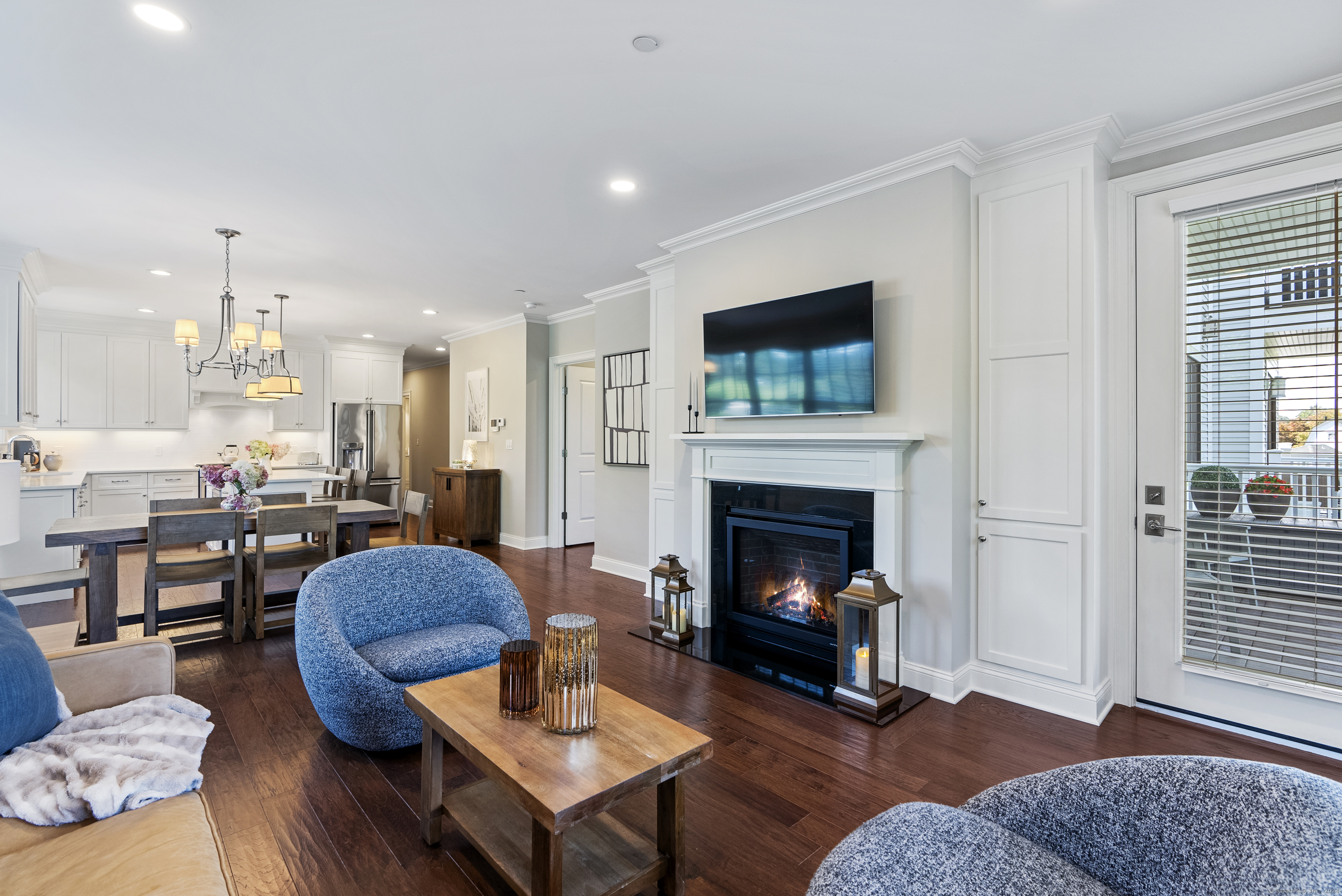 788 Avenue APT 104