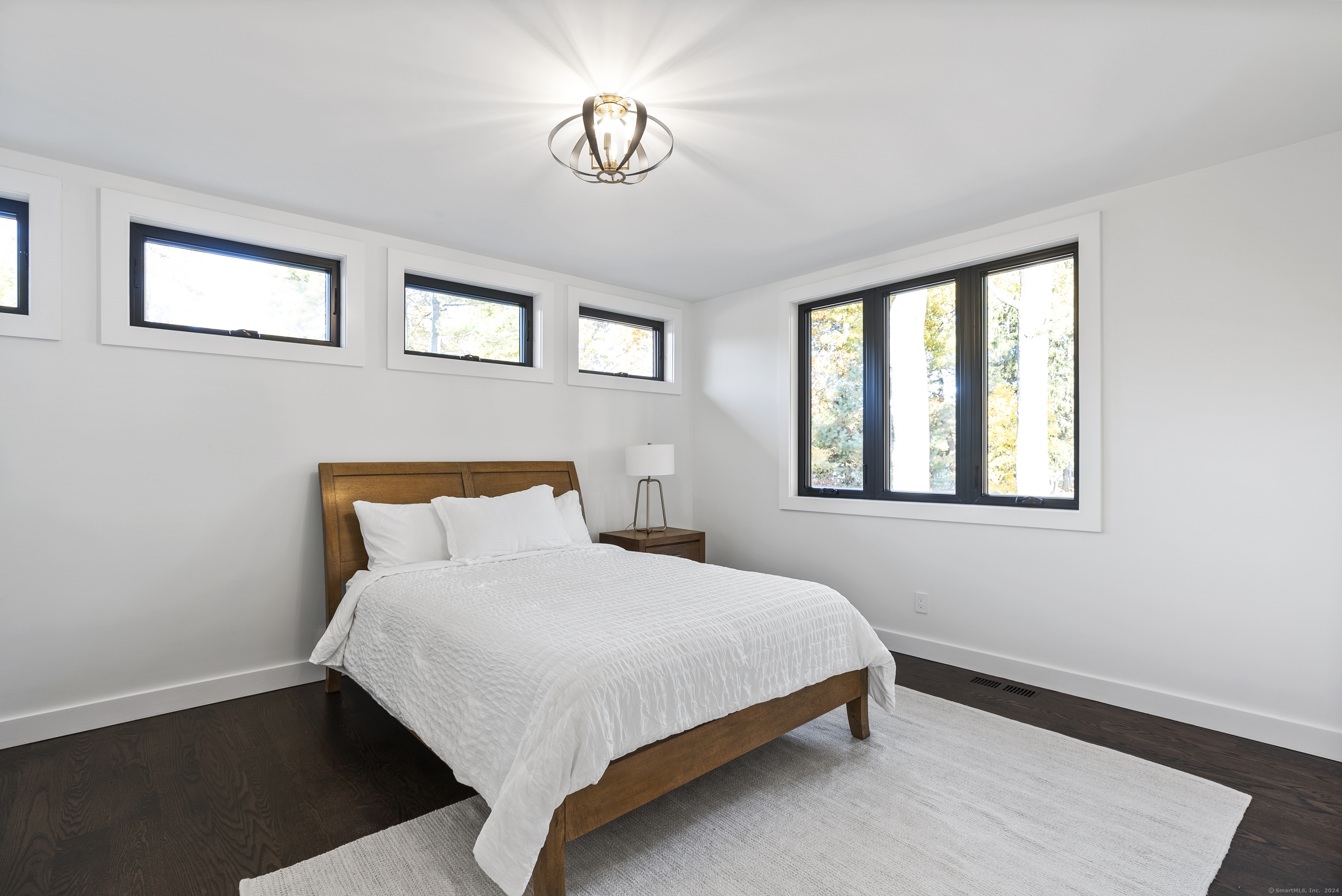 44 Ferncliff Drive