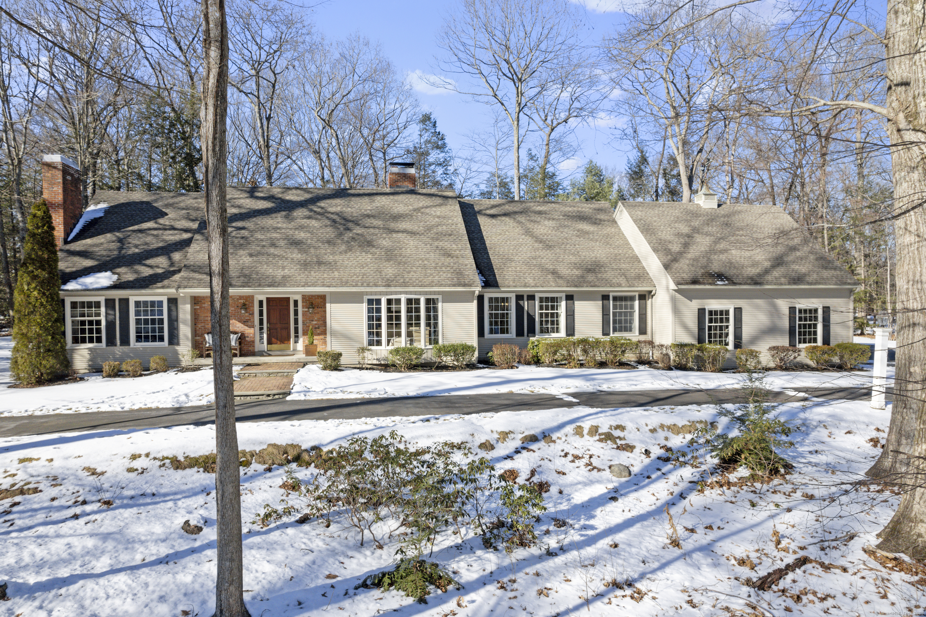 123 Henley Way