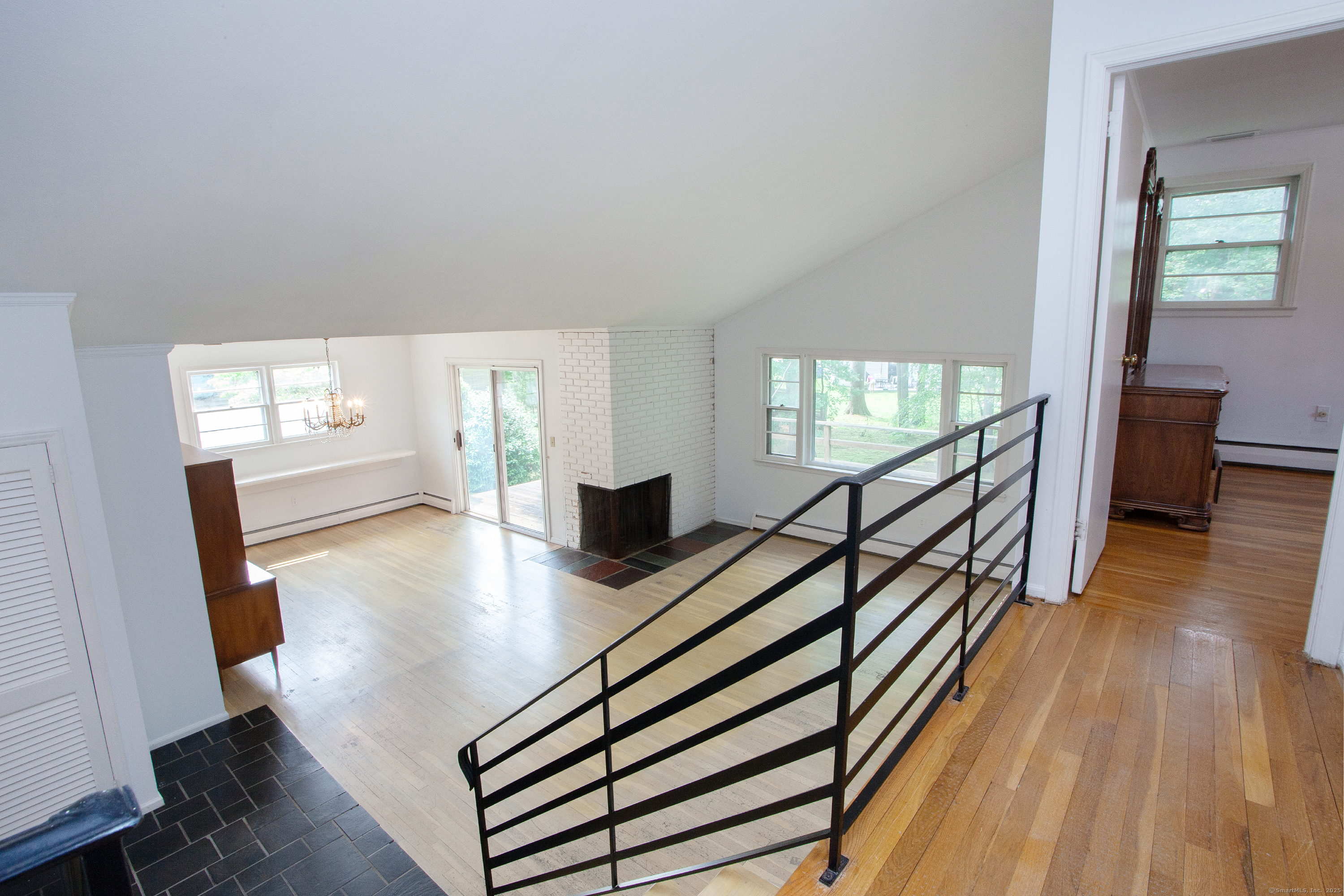 9 Carlyle Road