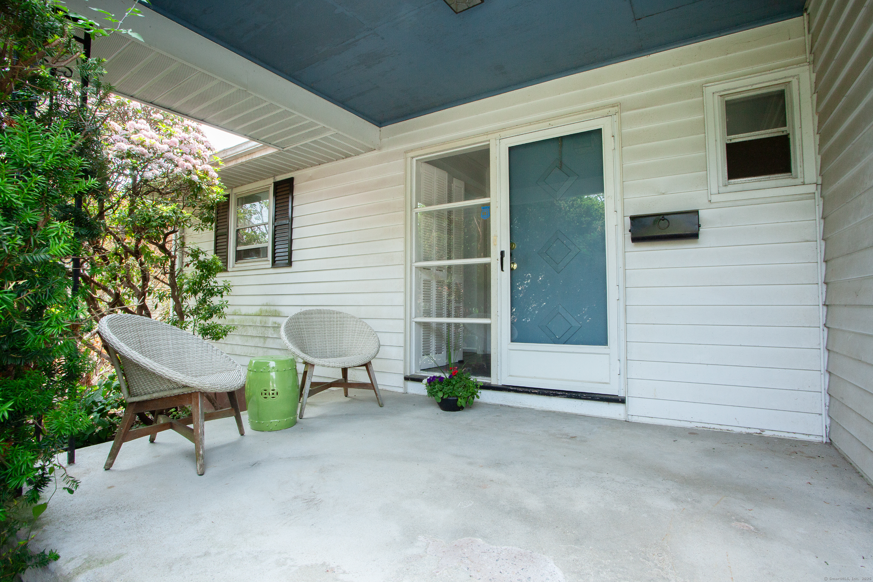 9 Carlyle Road
