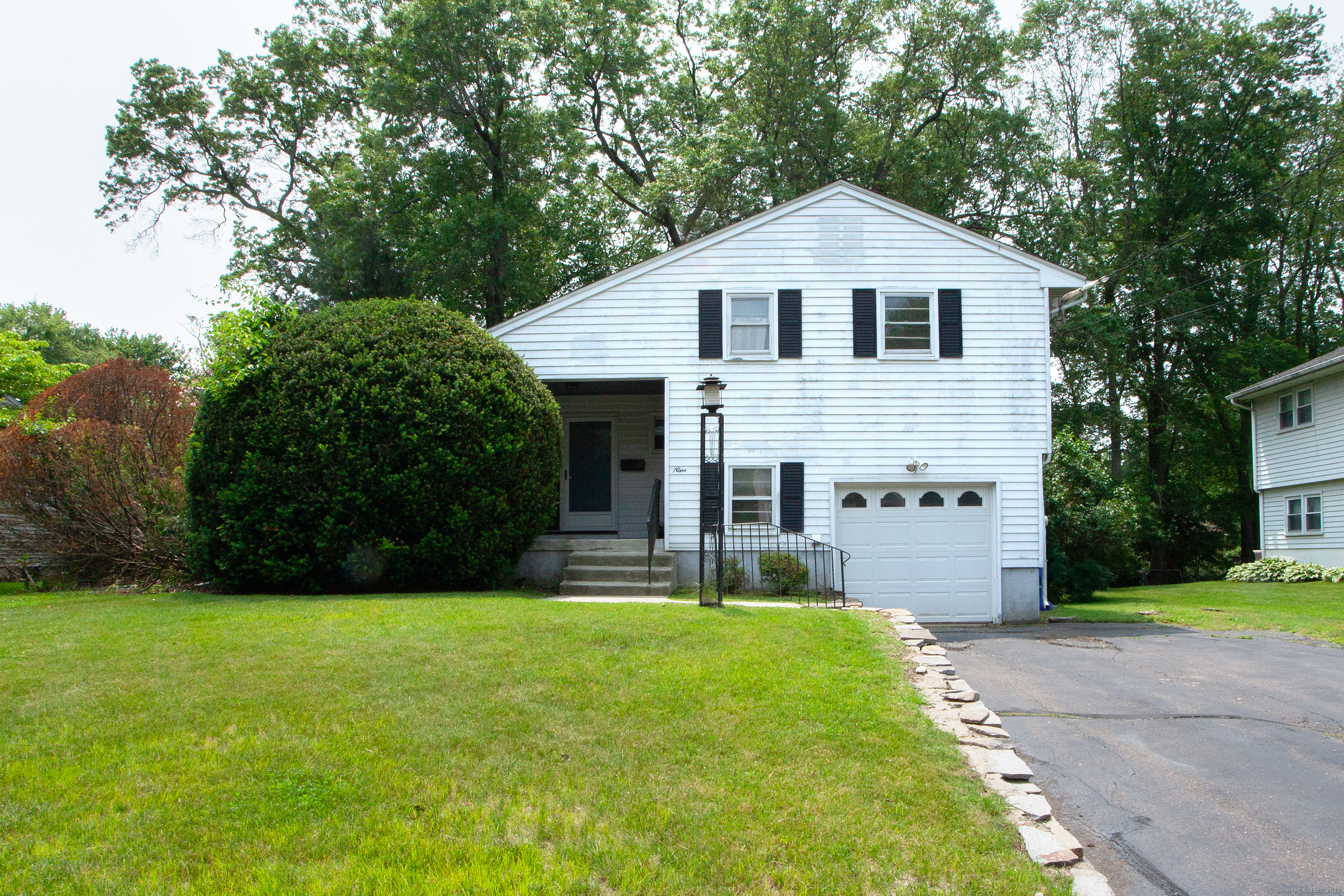 9 Carlyle Road
