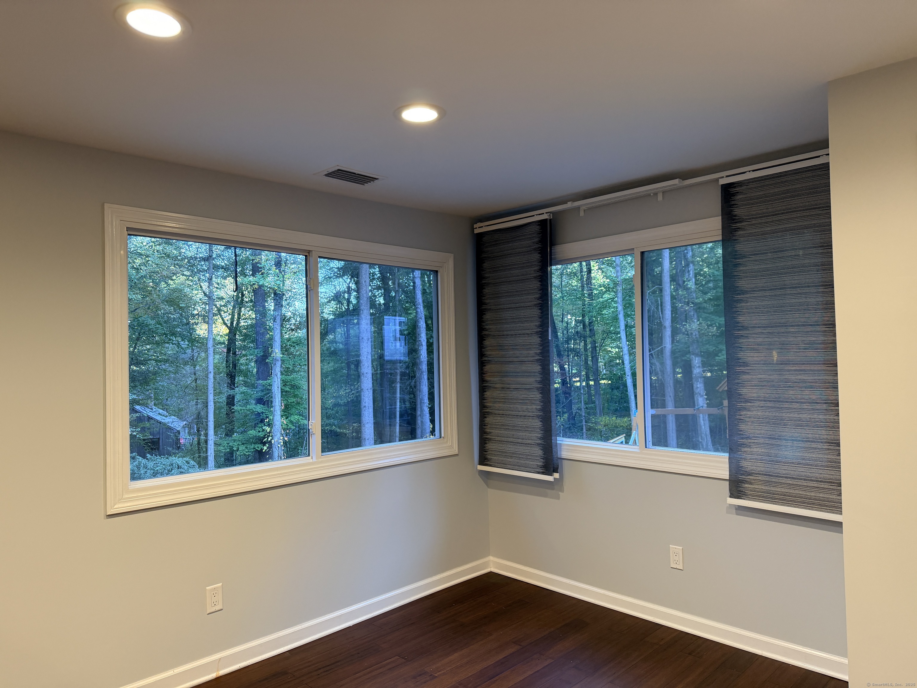 208 Spielman Highway