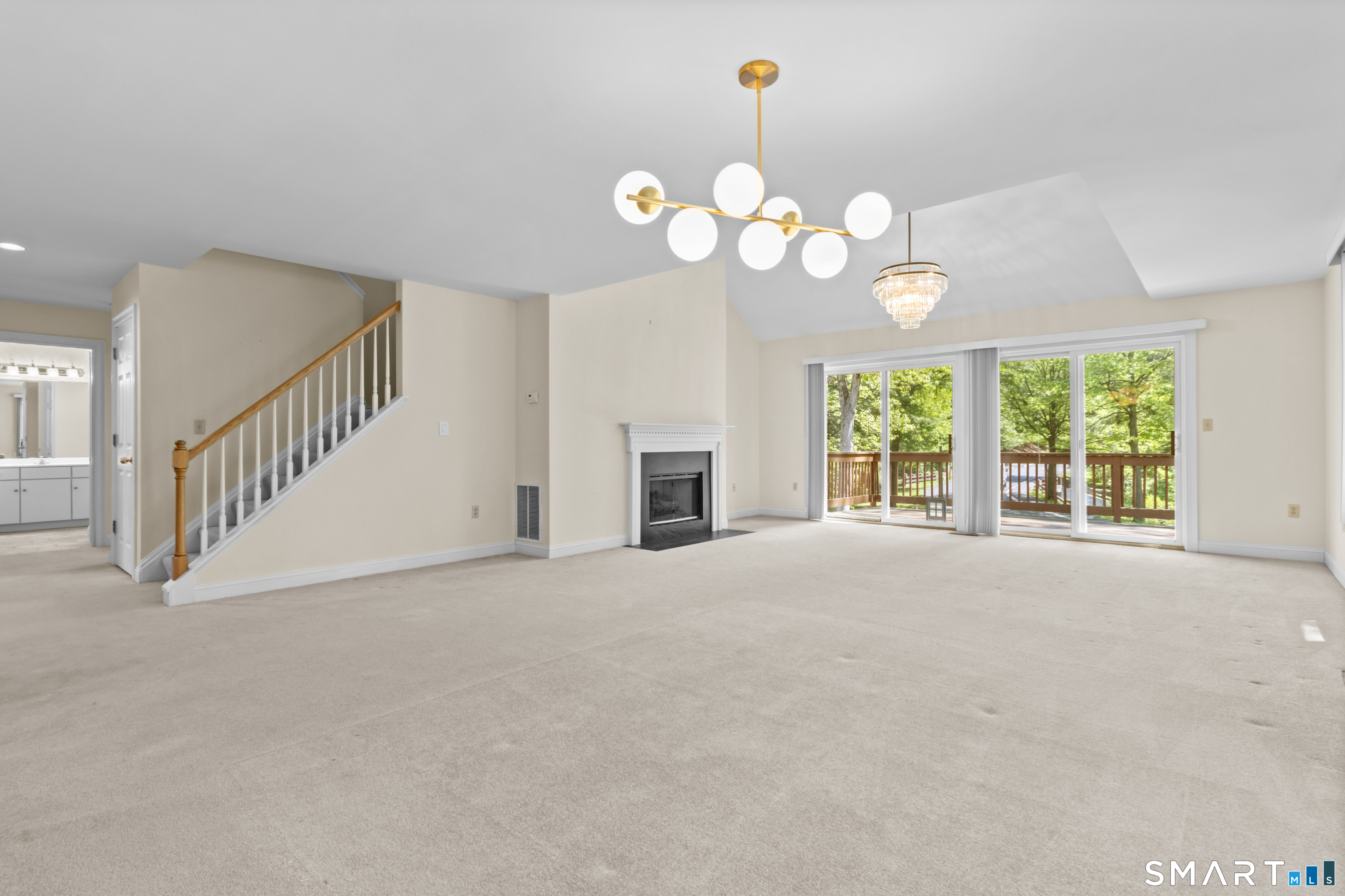 1 Greenwich Lane 1