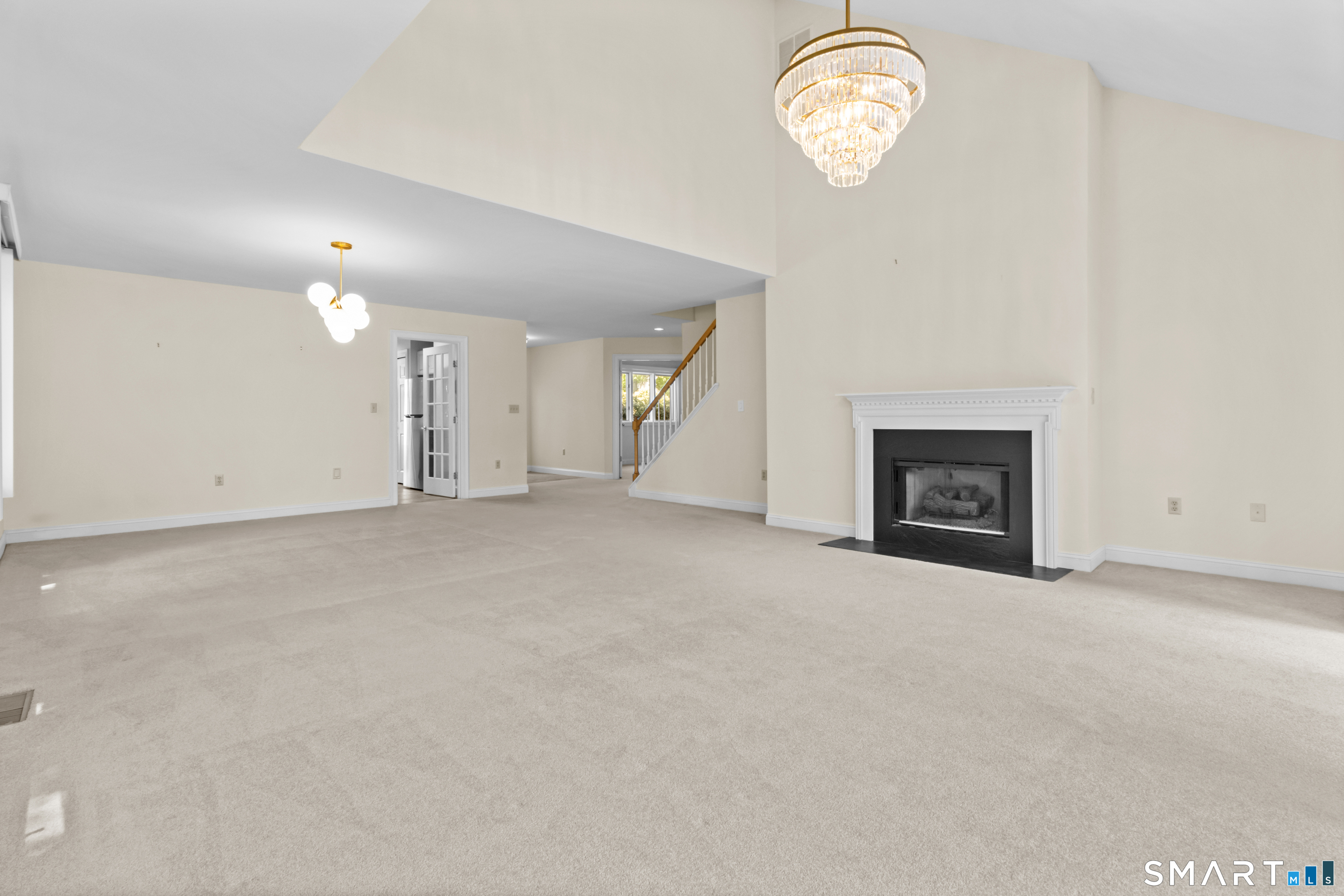 1 Greenwich Lane 1