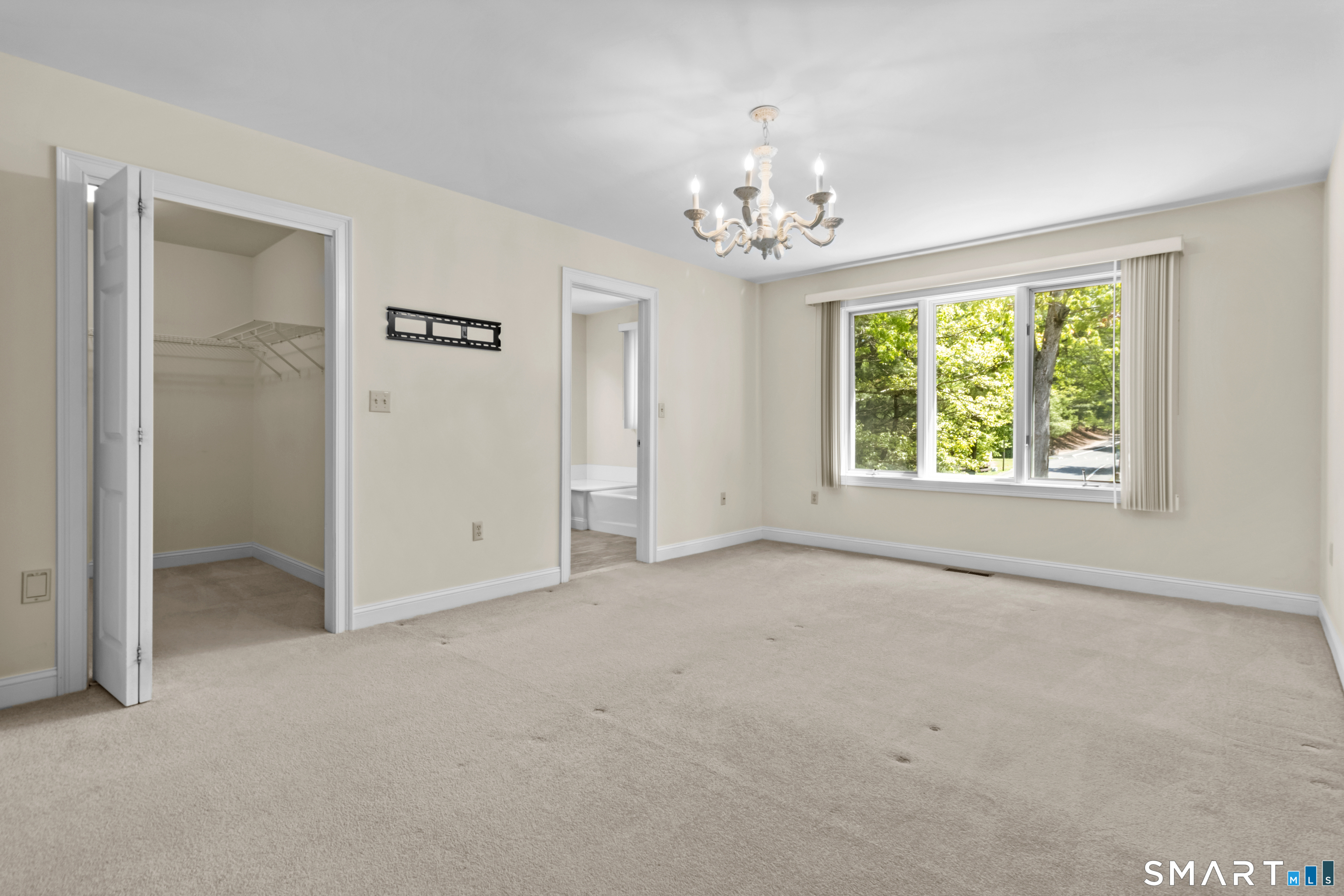 1 Greenwich Lane 1