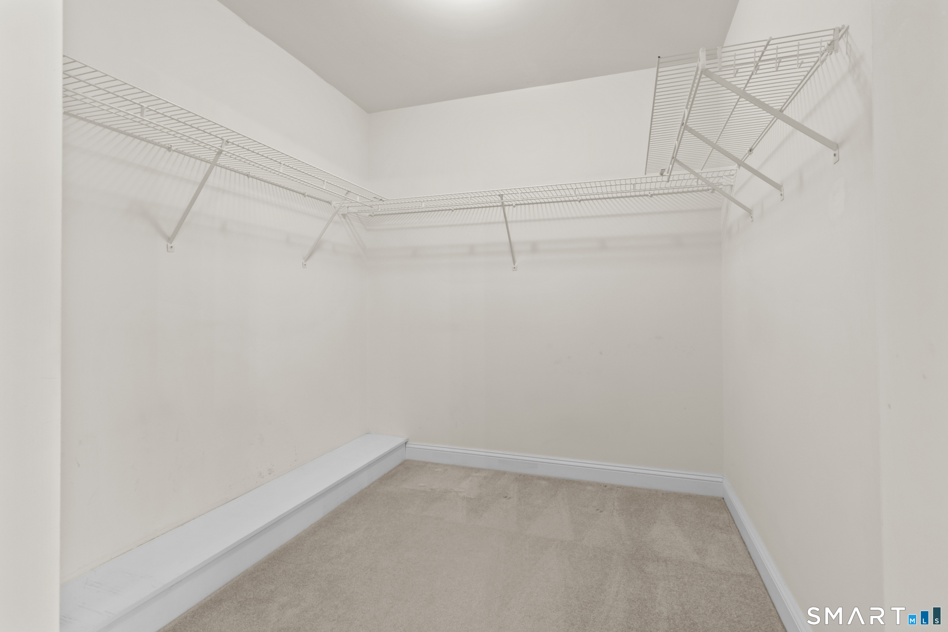 1 Greenwich Lane 1
