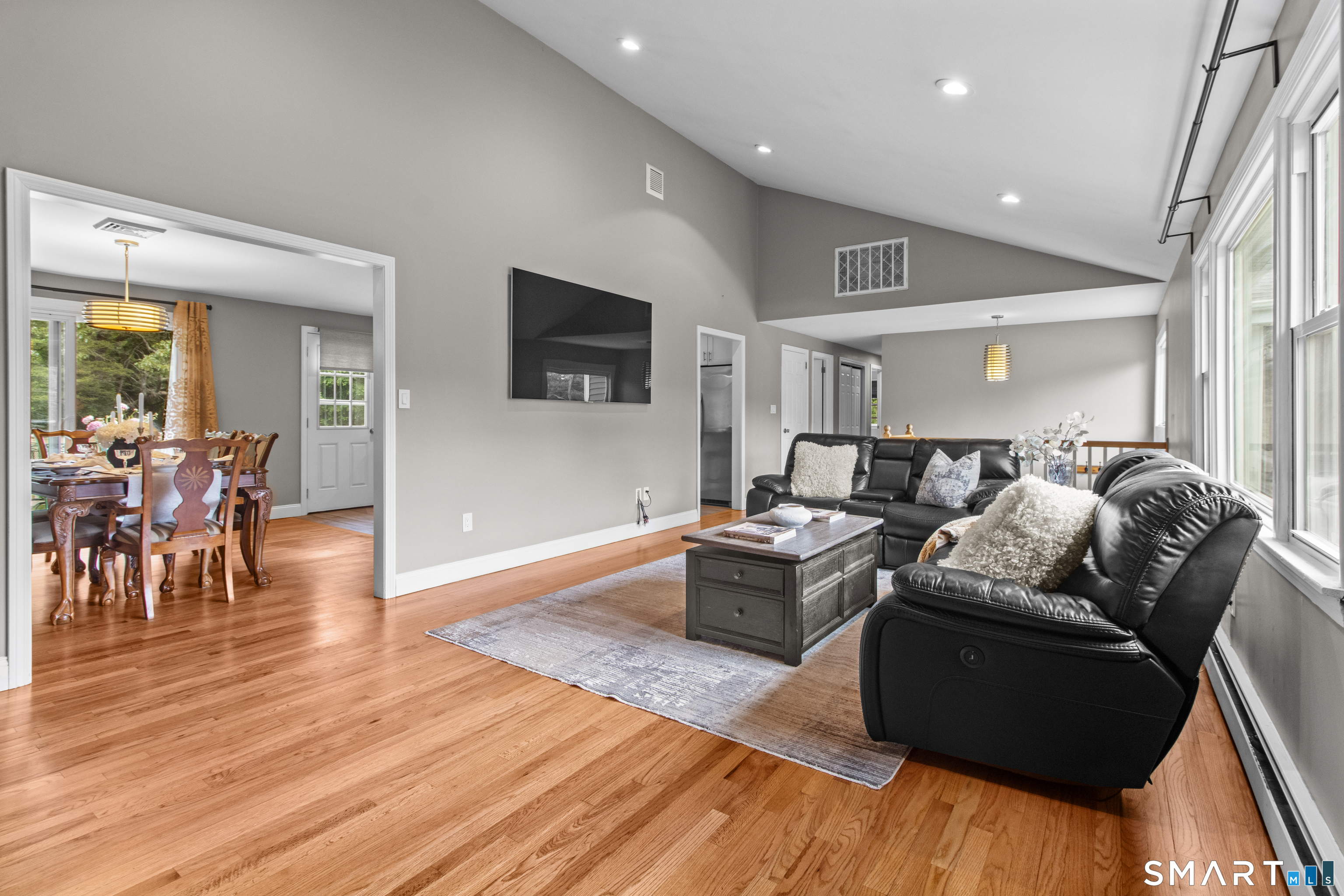 115 Craigemore Circle