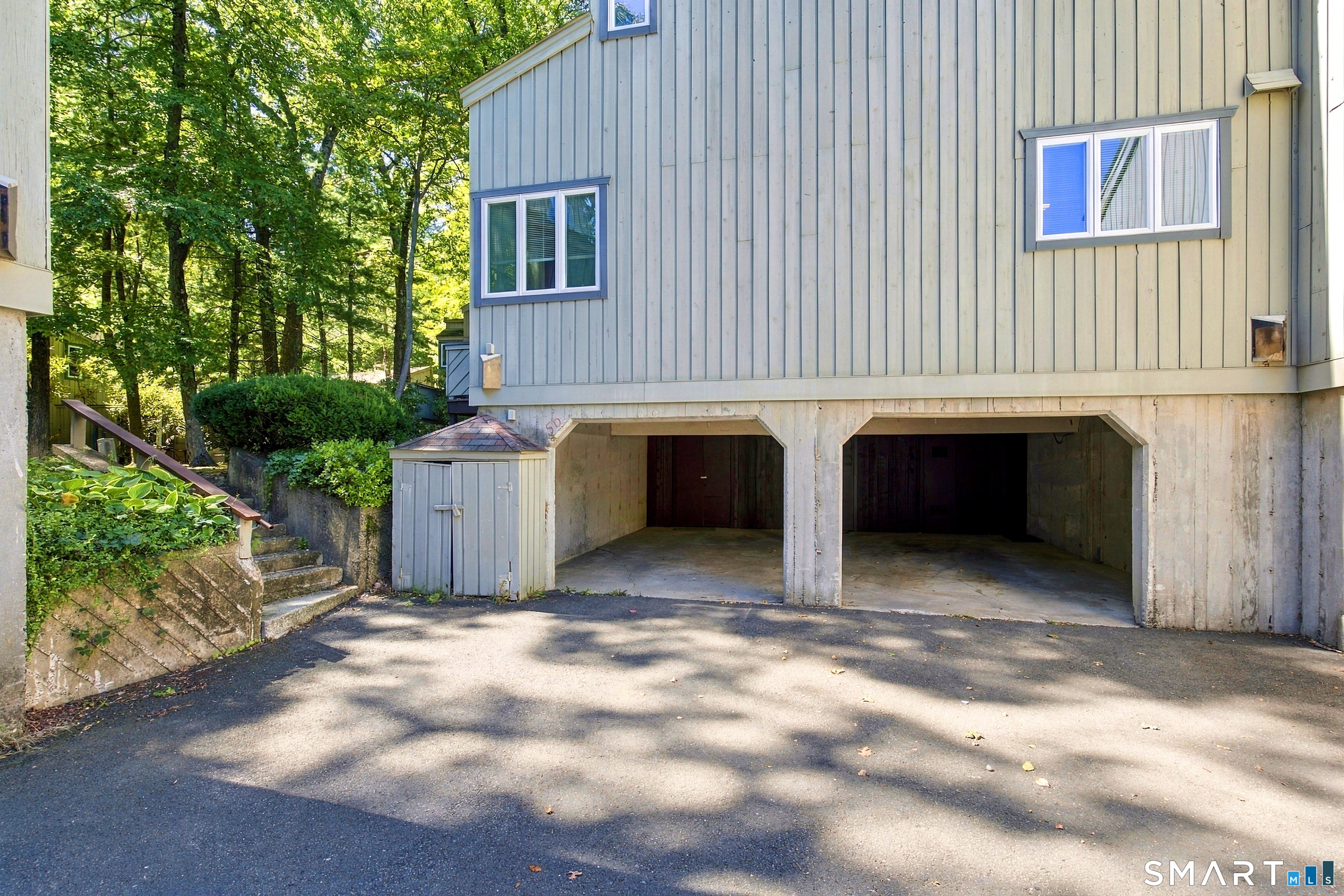 5 Talcott Glen Unit: B