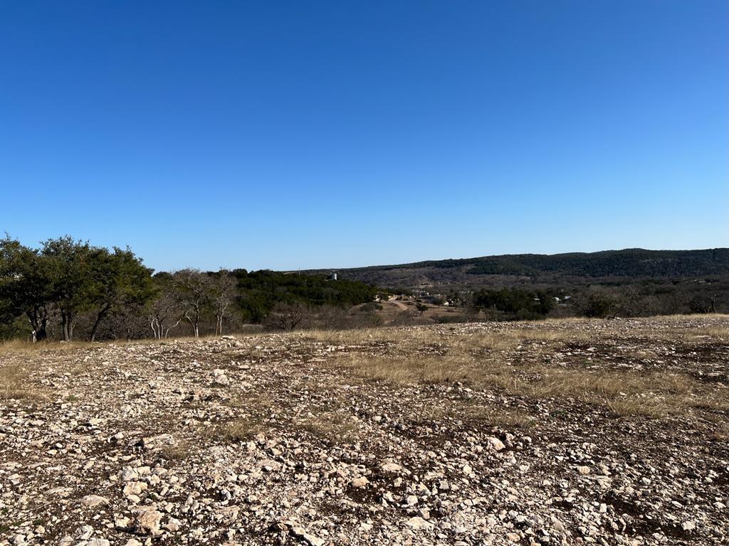 140 Evening View Point