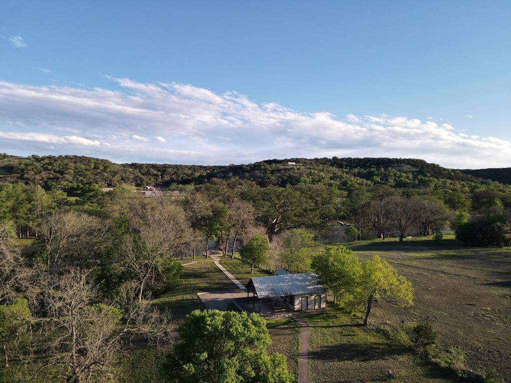 140 Evening View Point