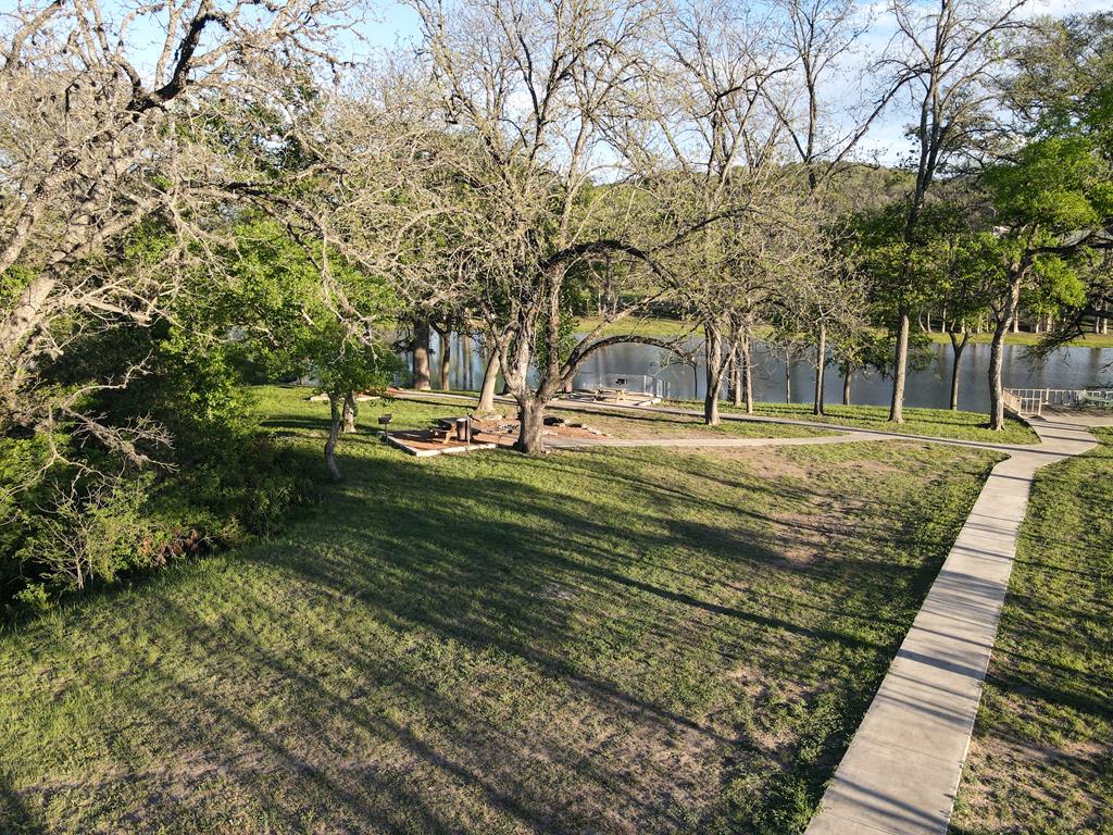 140 Evening View Point